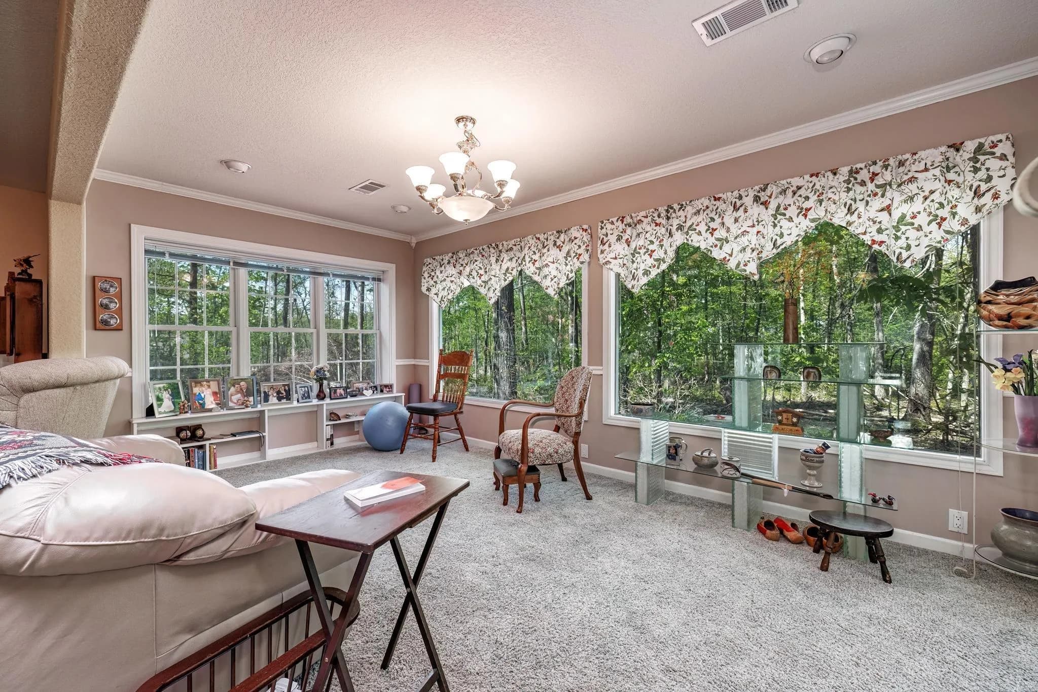 Property at 23  Orense - Image 14