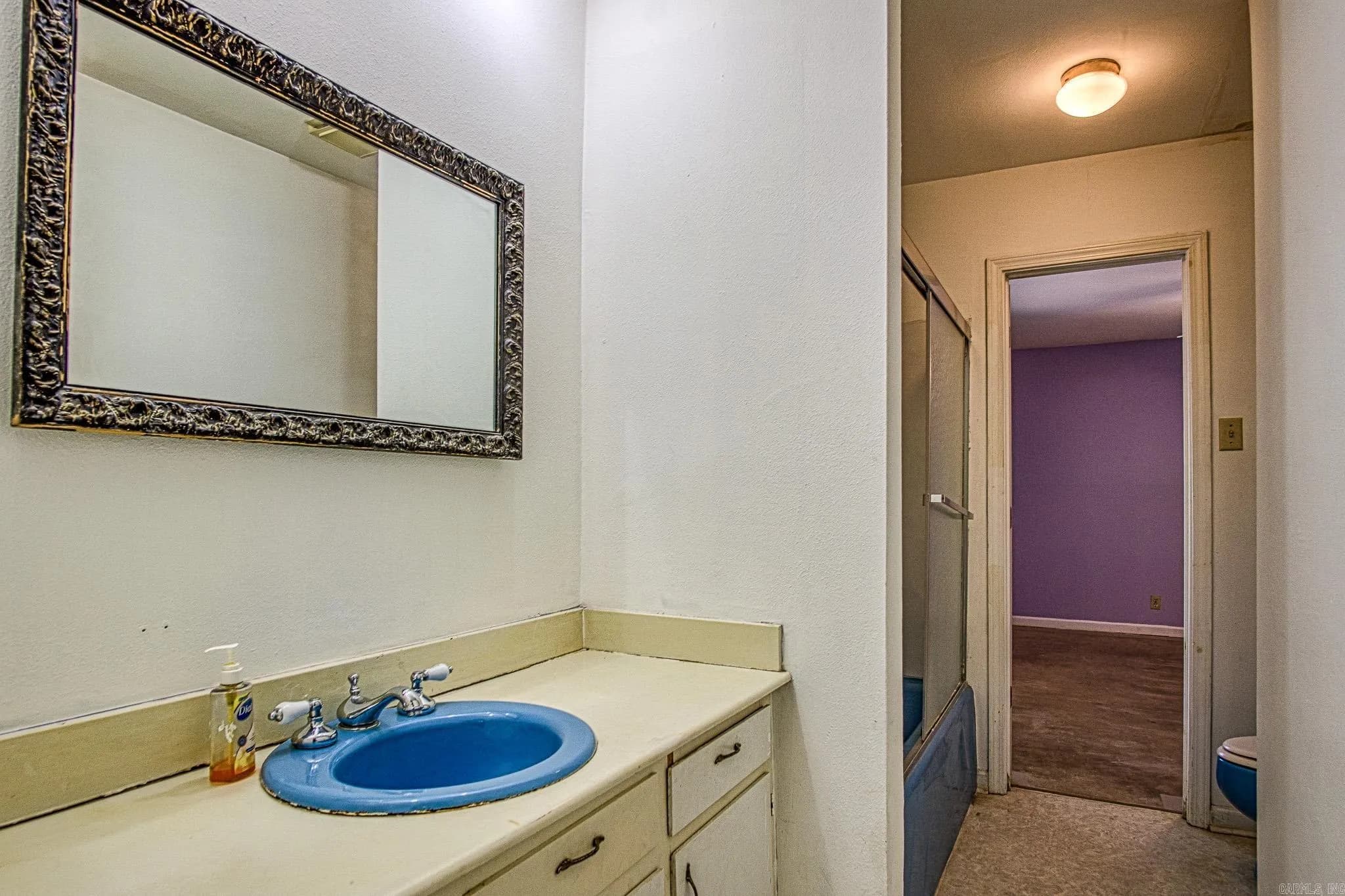 Property at 1912  Cedarhurst - Image 35