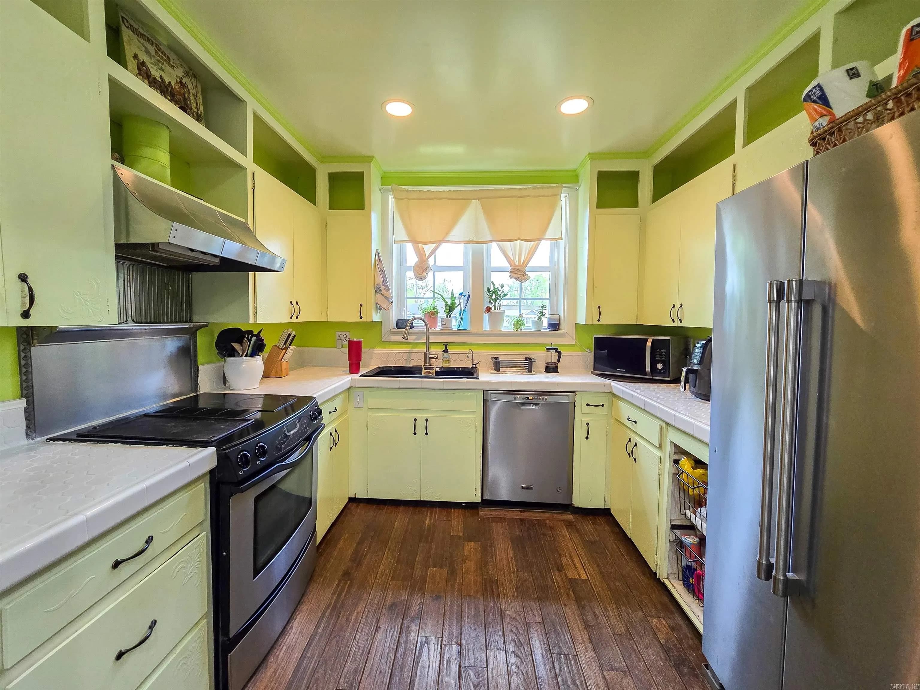 Property at 111  River - Image 15