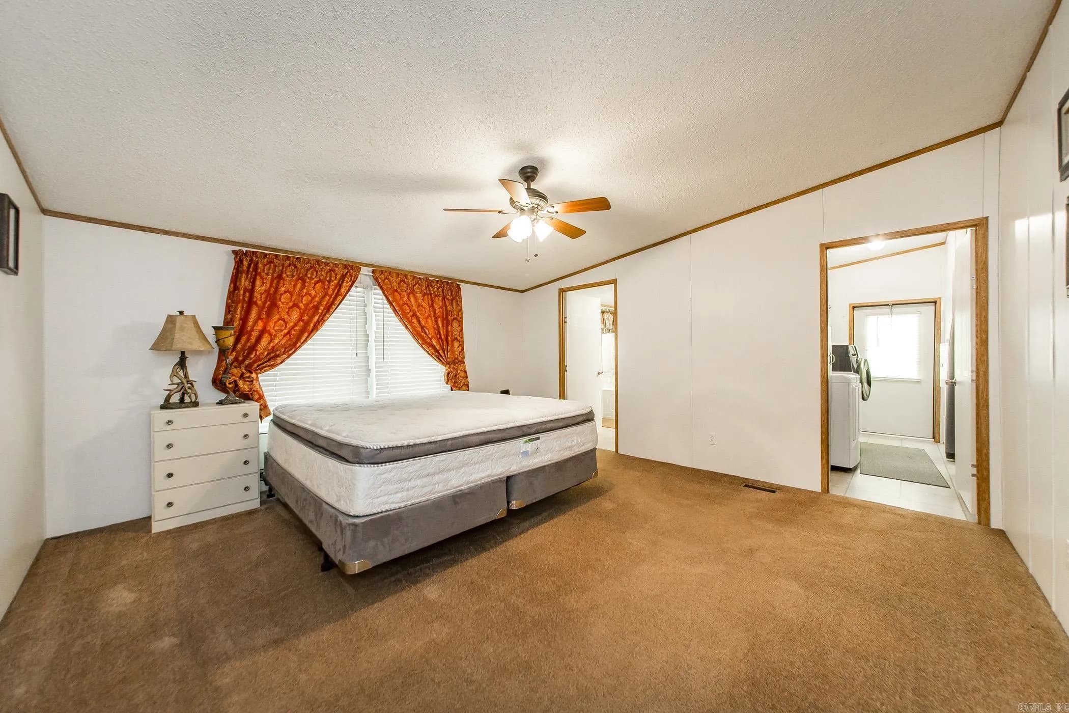 Property at 115  Lakeside dr. - Image 17