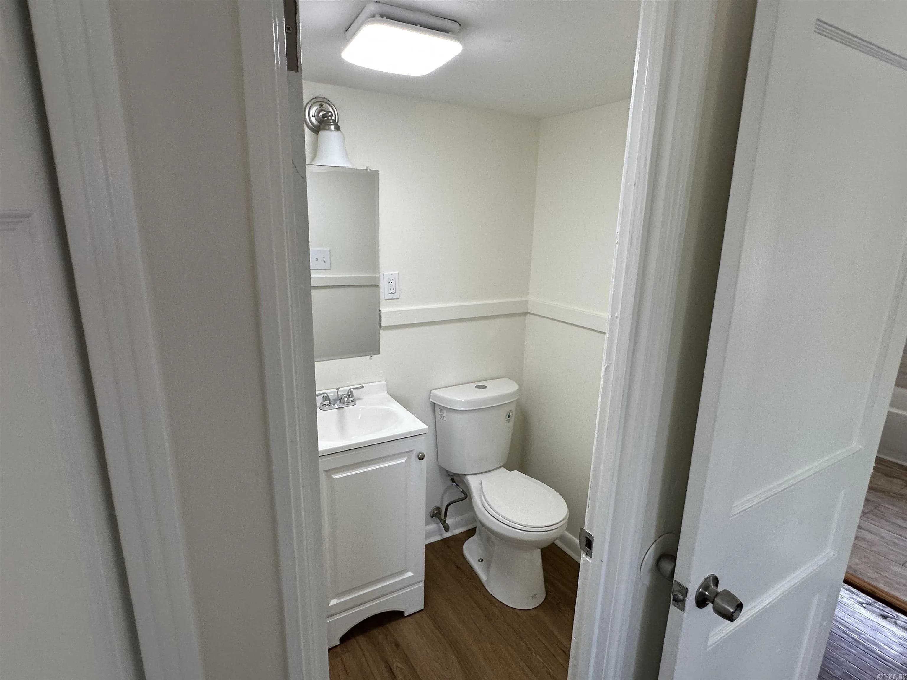 Property at 6  Ivy - Image 16