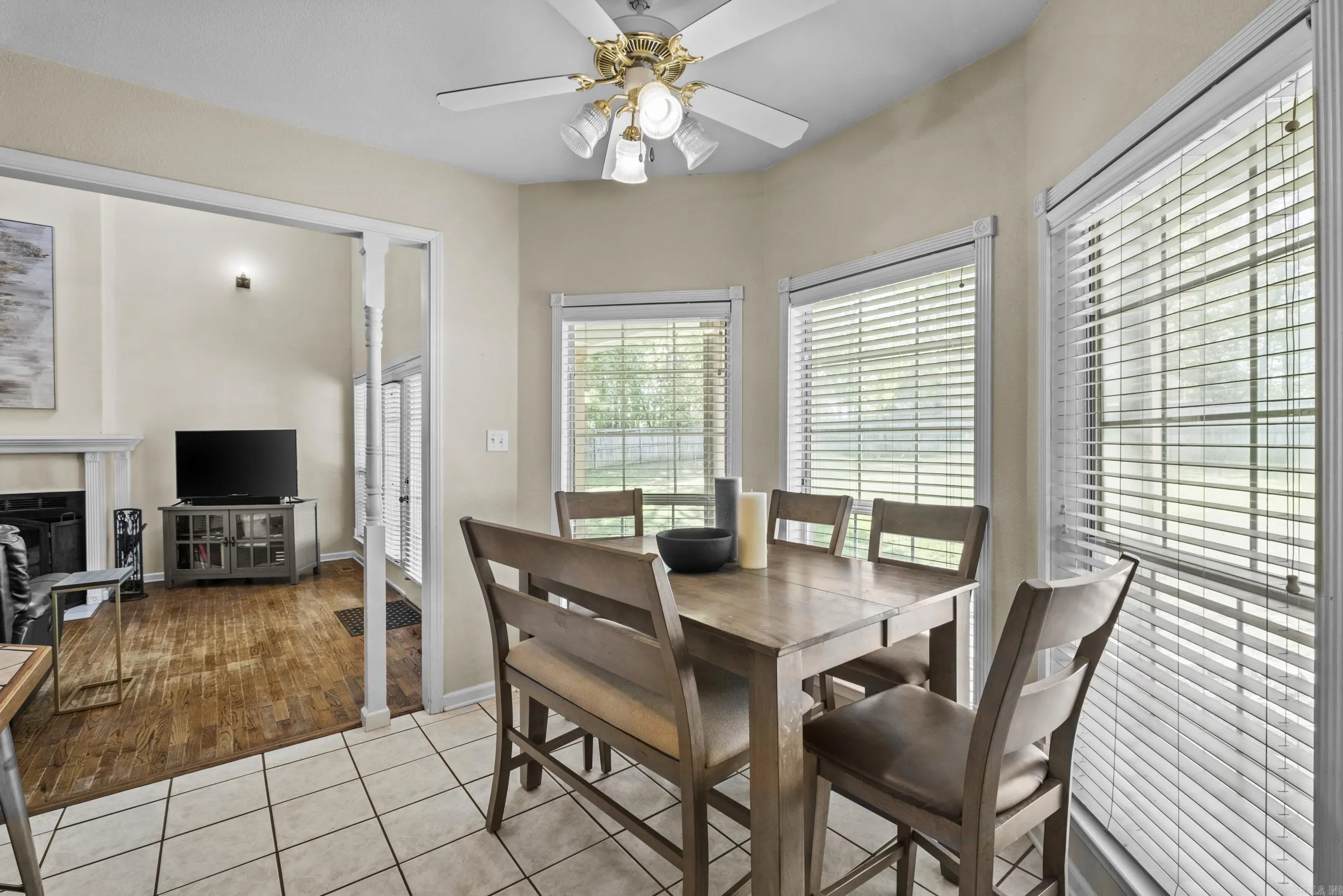Property at 31  Thompson - Image 17