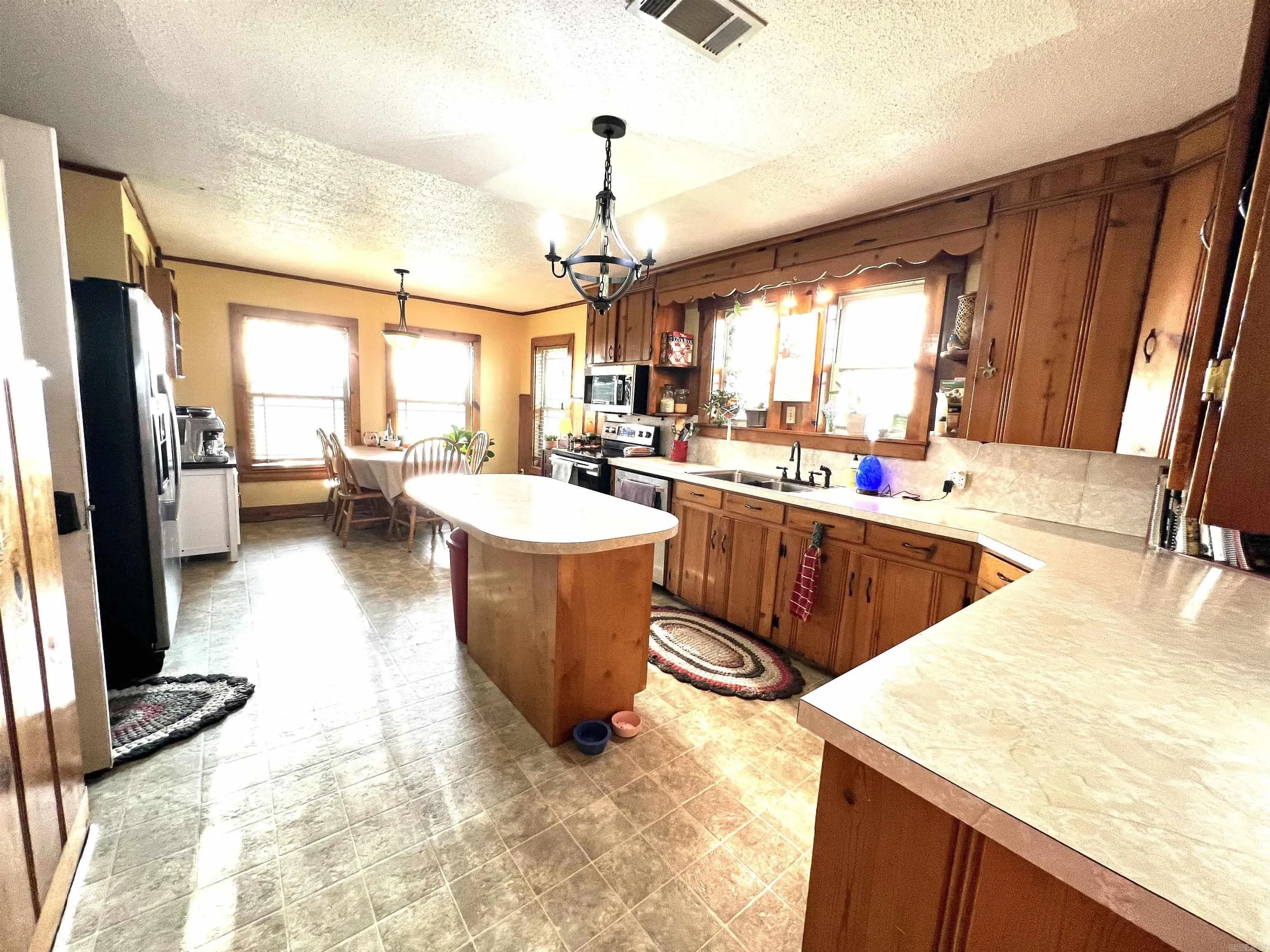 Property at 10011 N 293 - Image 14