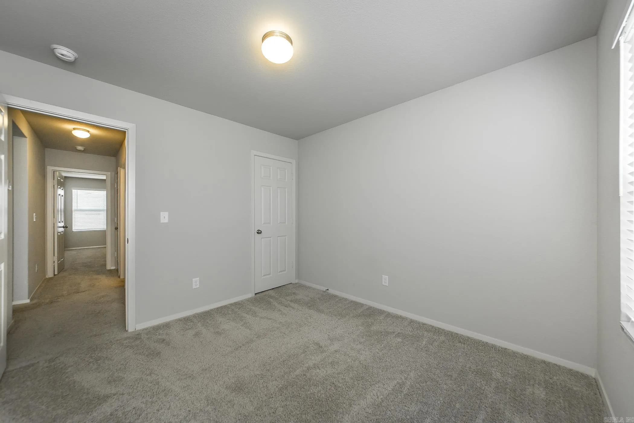 Property at 23  Summer breeze - Image 20