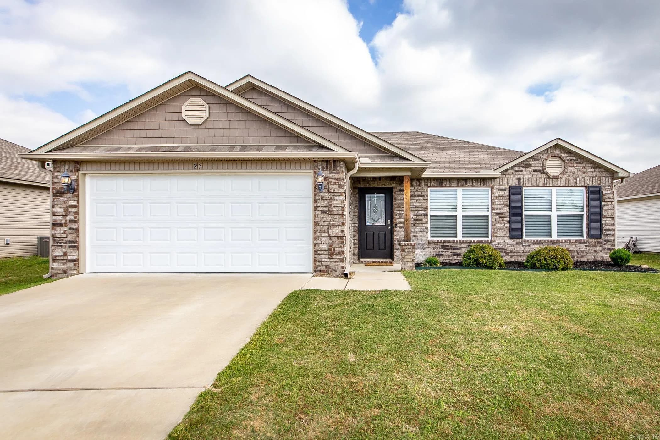 Property at 23  Summer breeze - Image 1