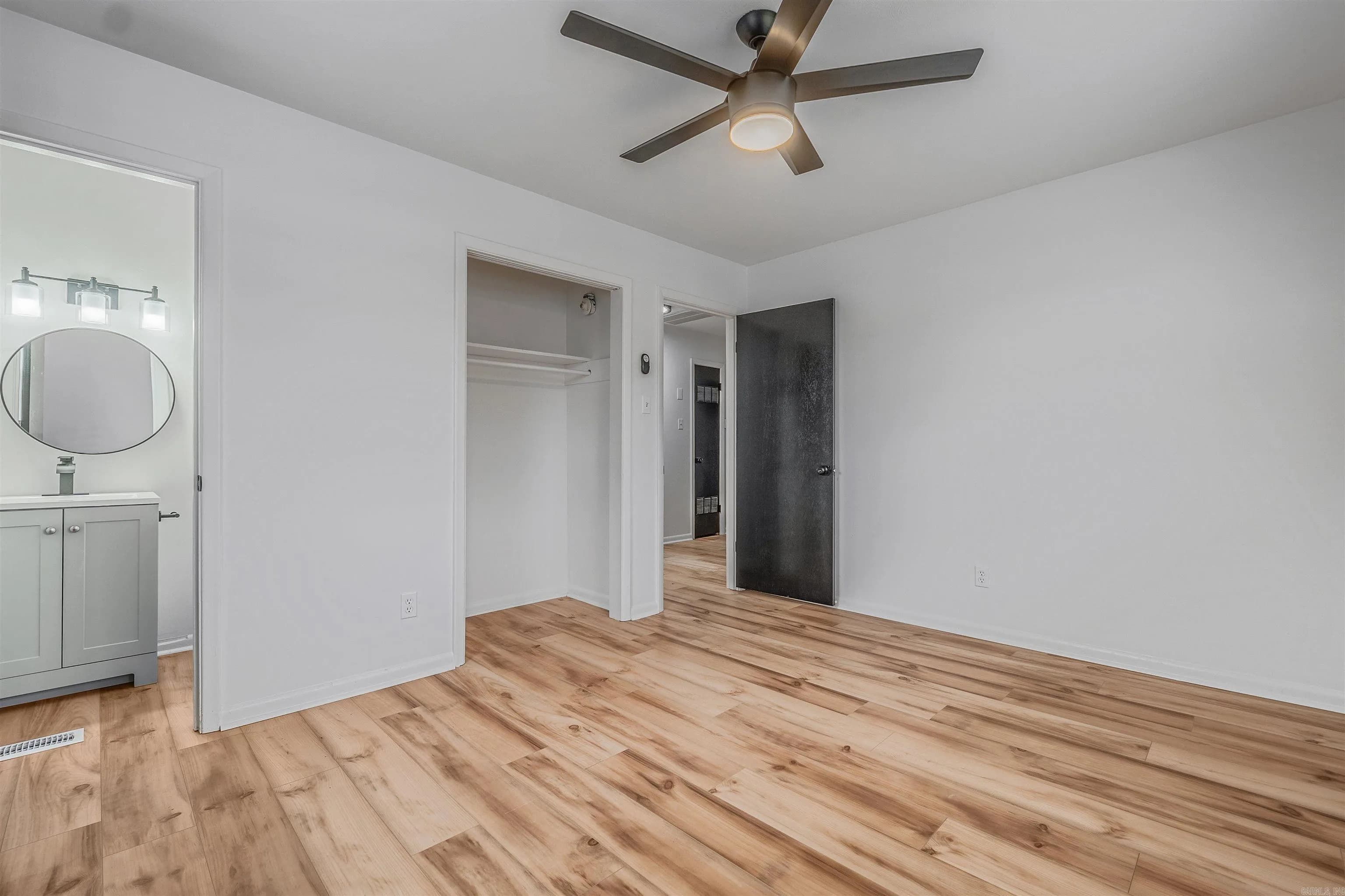 Property at 2209  Coors - Image 22