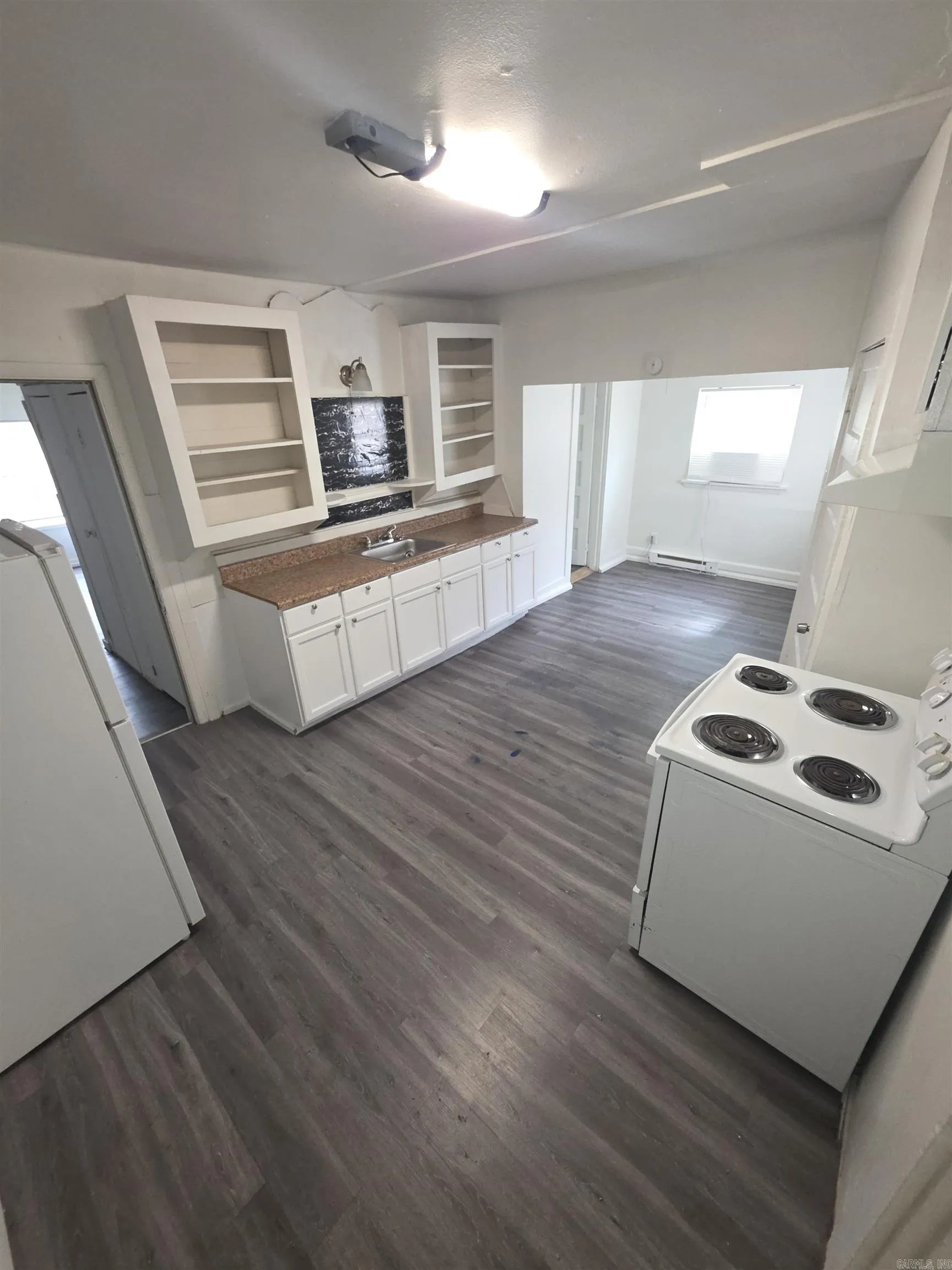 Property at 3500  Gum - Image 5