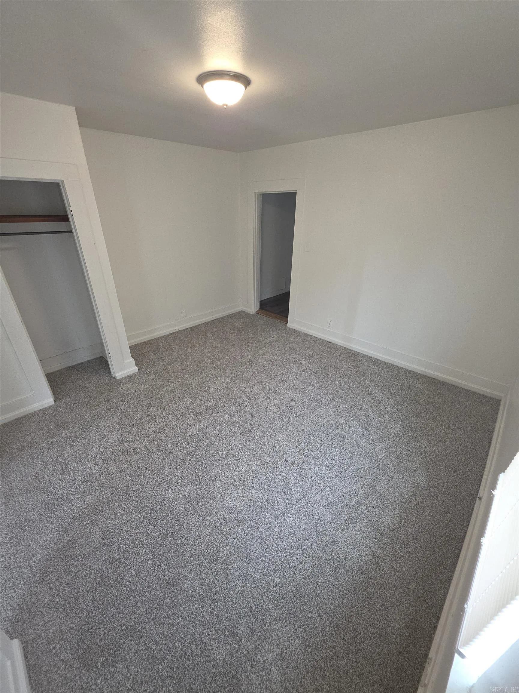 Property at 3500  Gum - Image 9