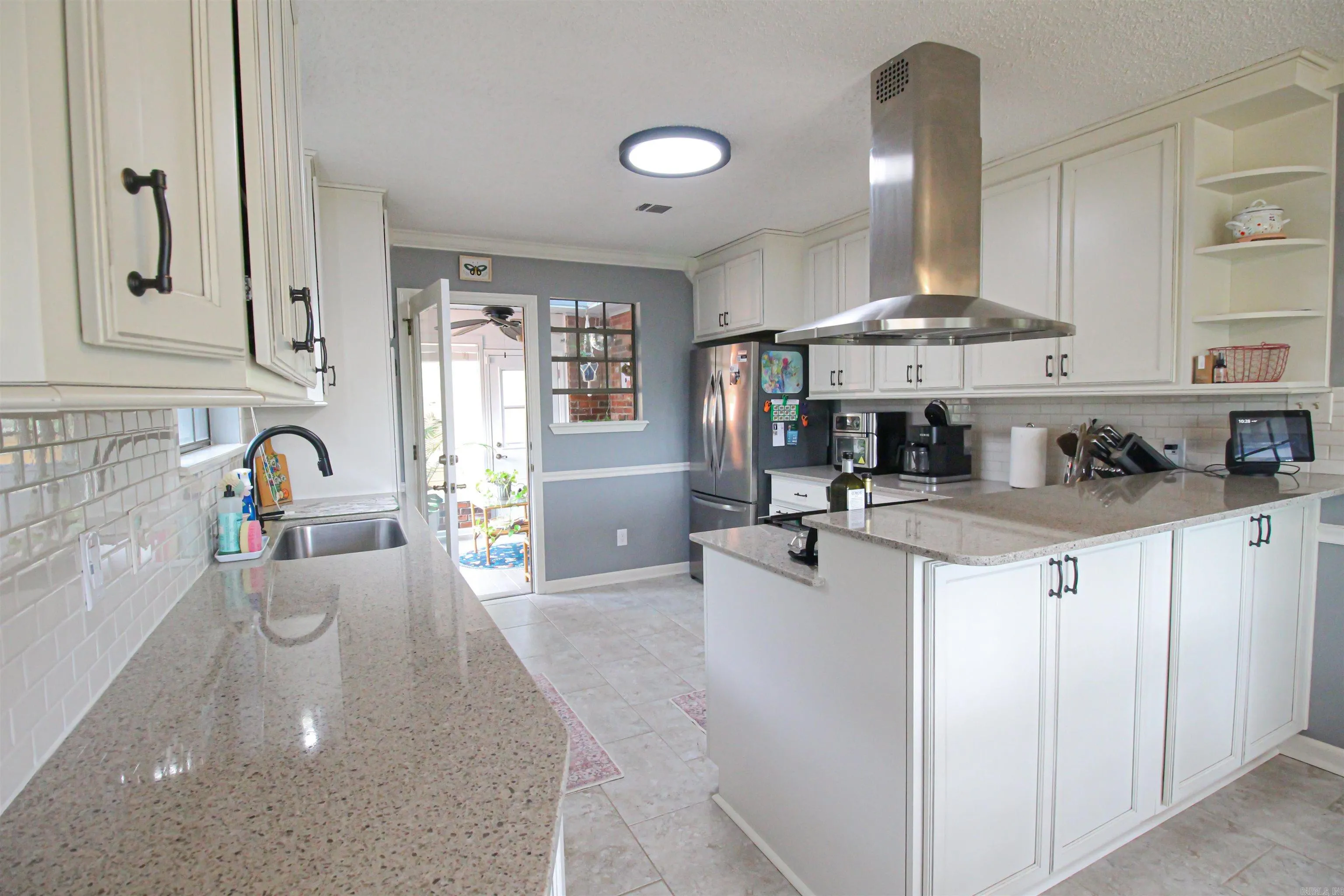 Property at 3701  Loch lane - Image 6