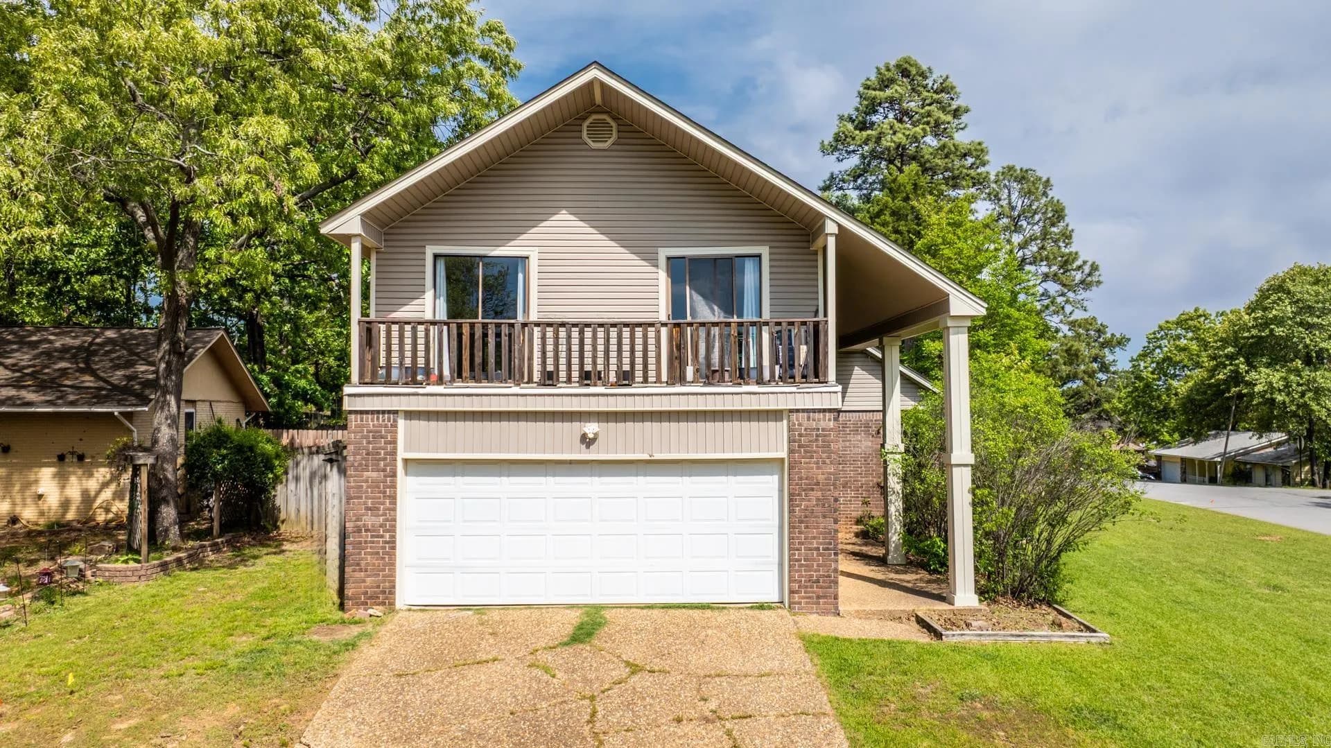 Property at 1  Random oaks - Image 2