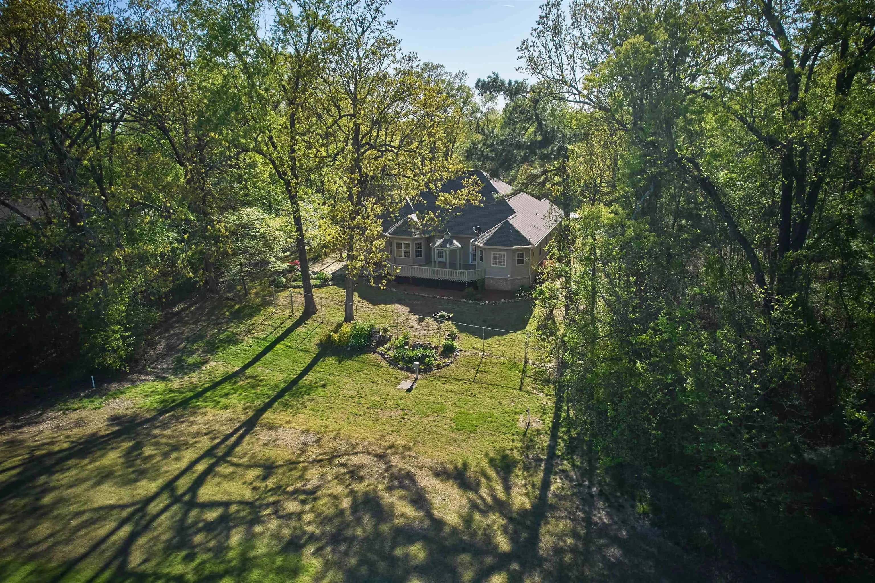 Property at 21  Tohatchi dr - Image 5