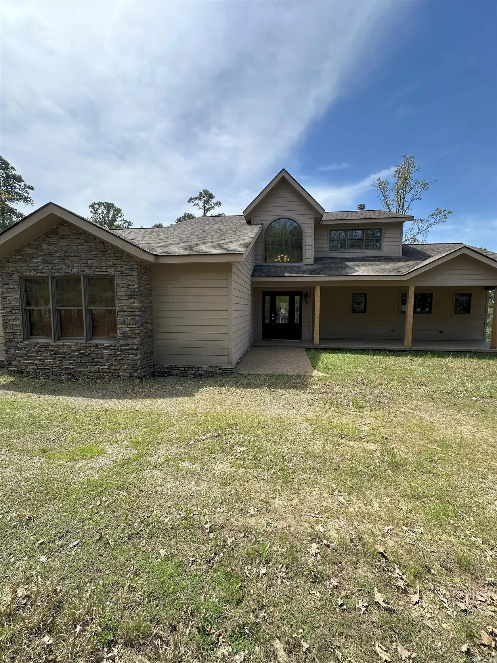 Property at 290  Island shores - Image 1