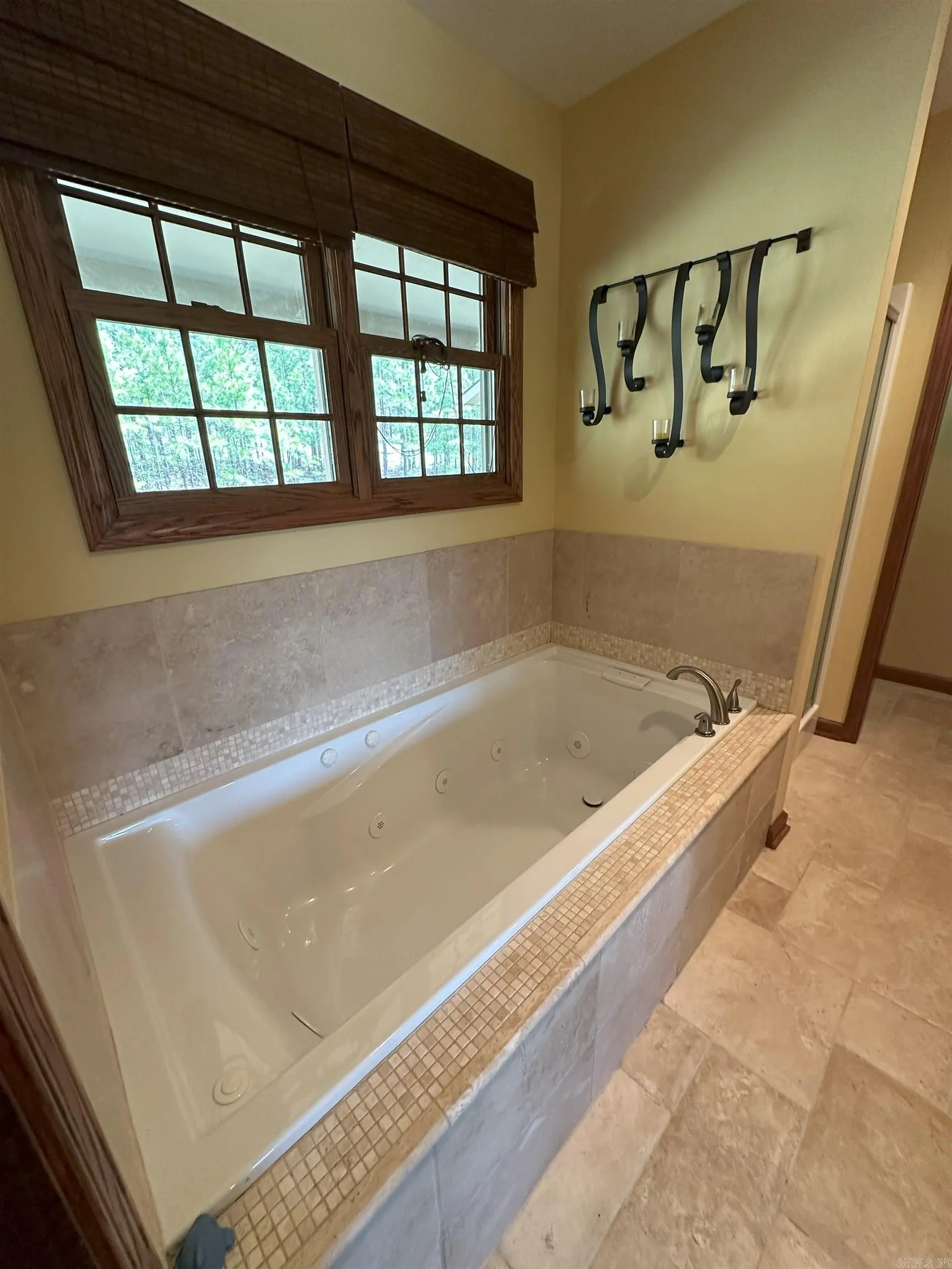 Property at 290  Island shores - Image 24
