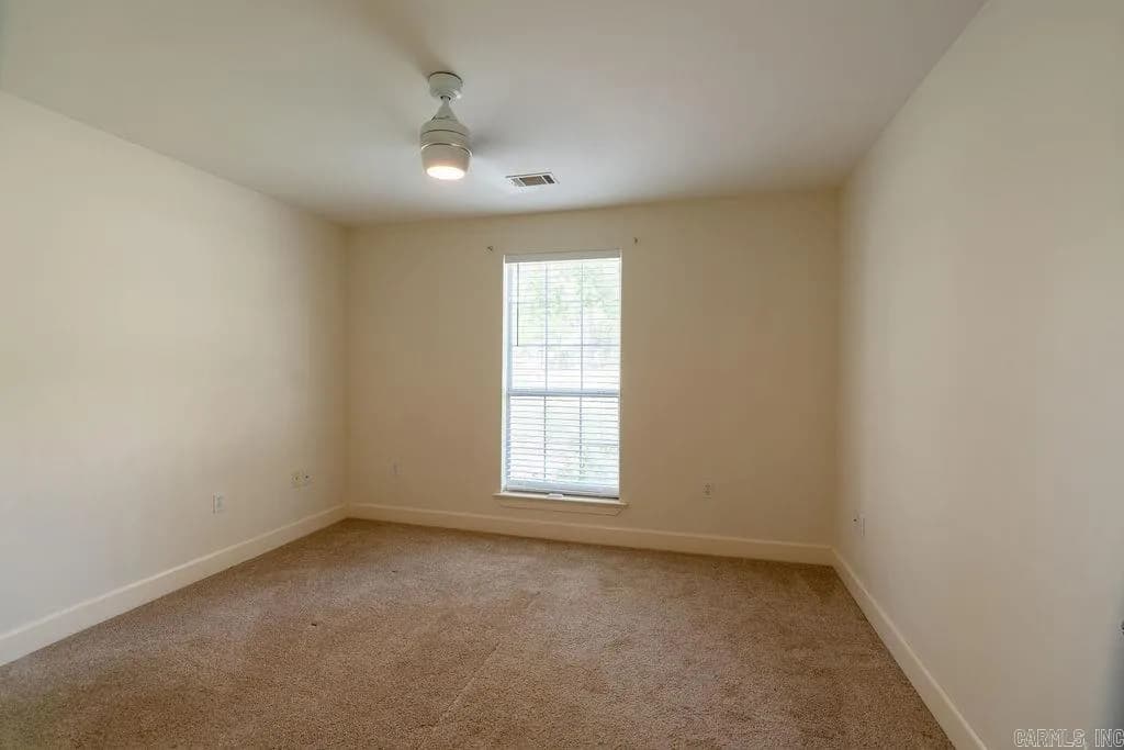 Property at 34  Beloit bay - Image 22