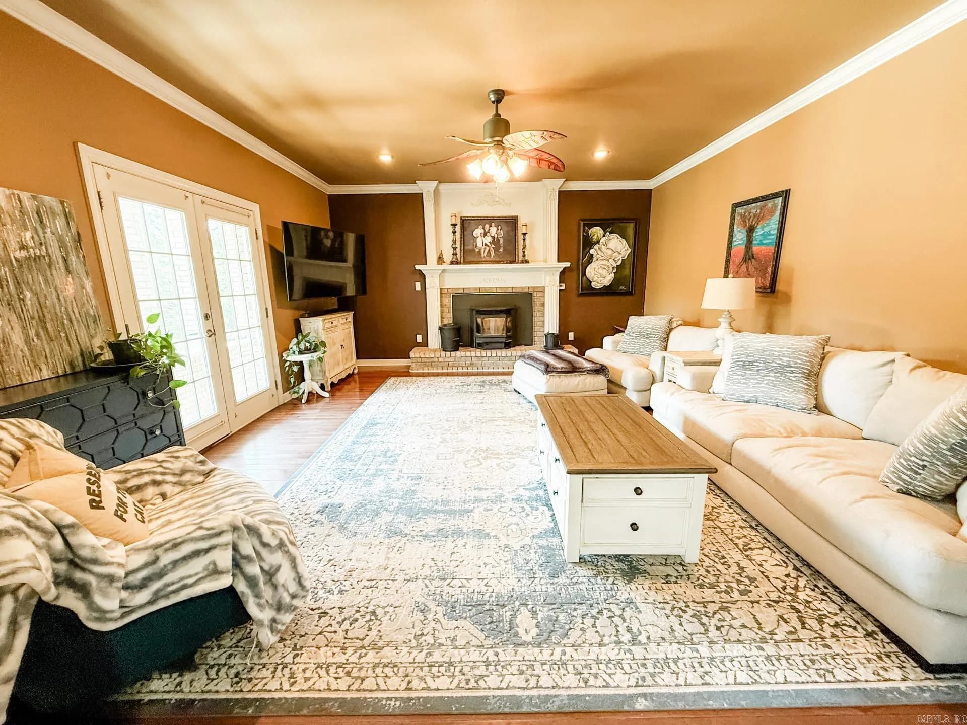 Property at 208  Carroll - Image 4