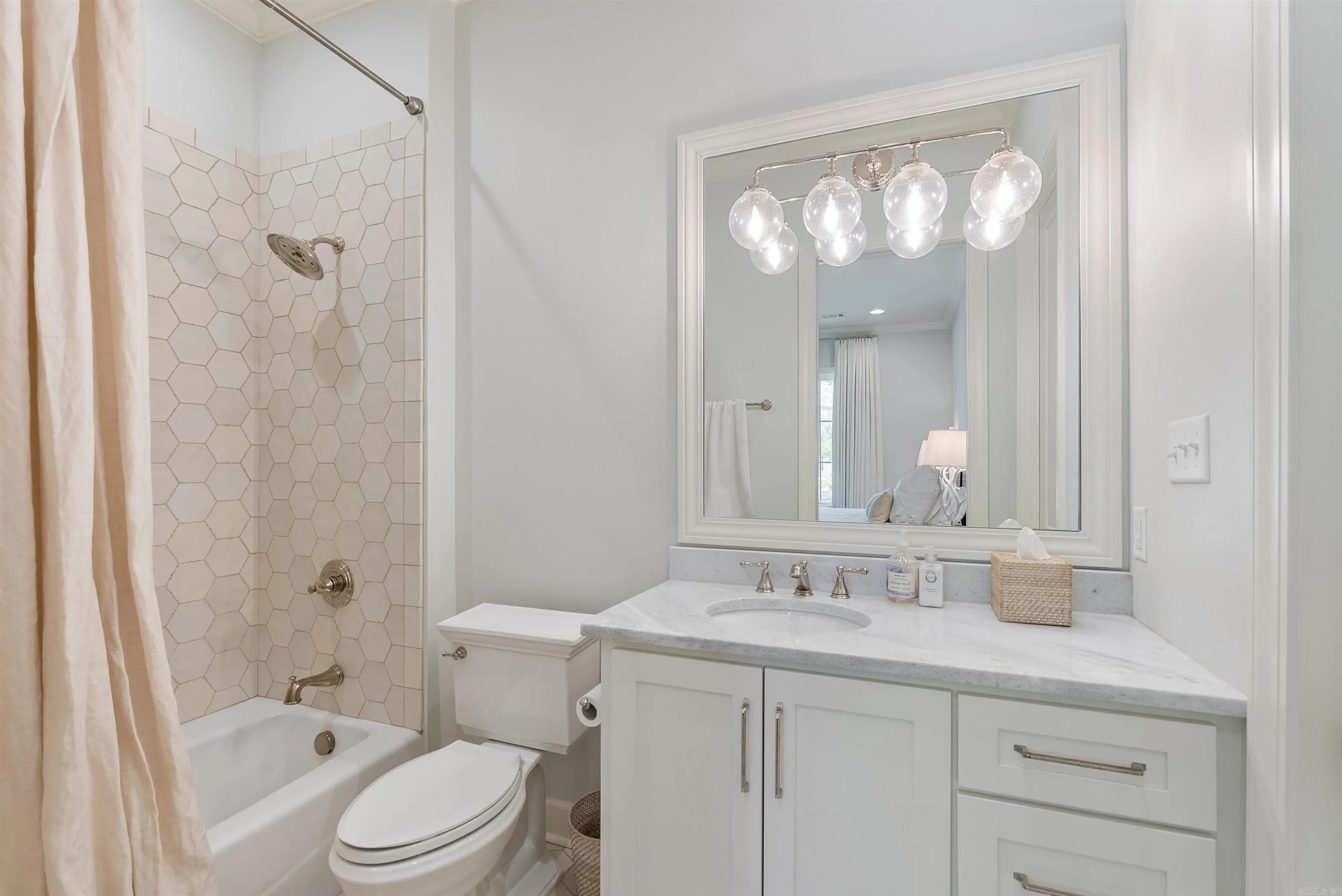Property at 5  Valley club - Image 26