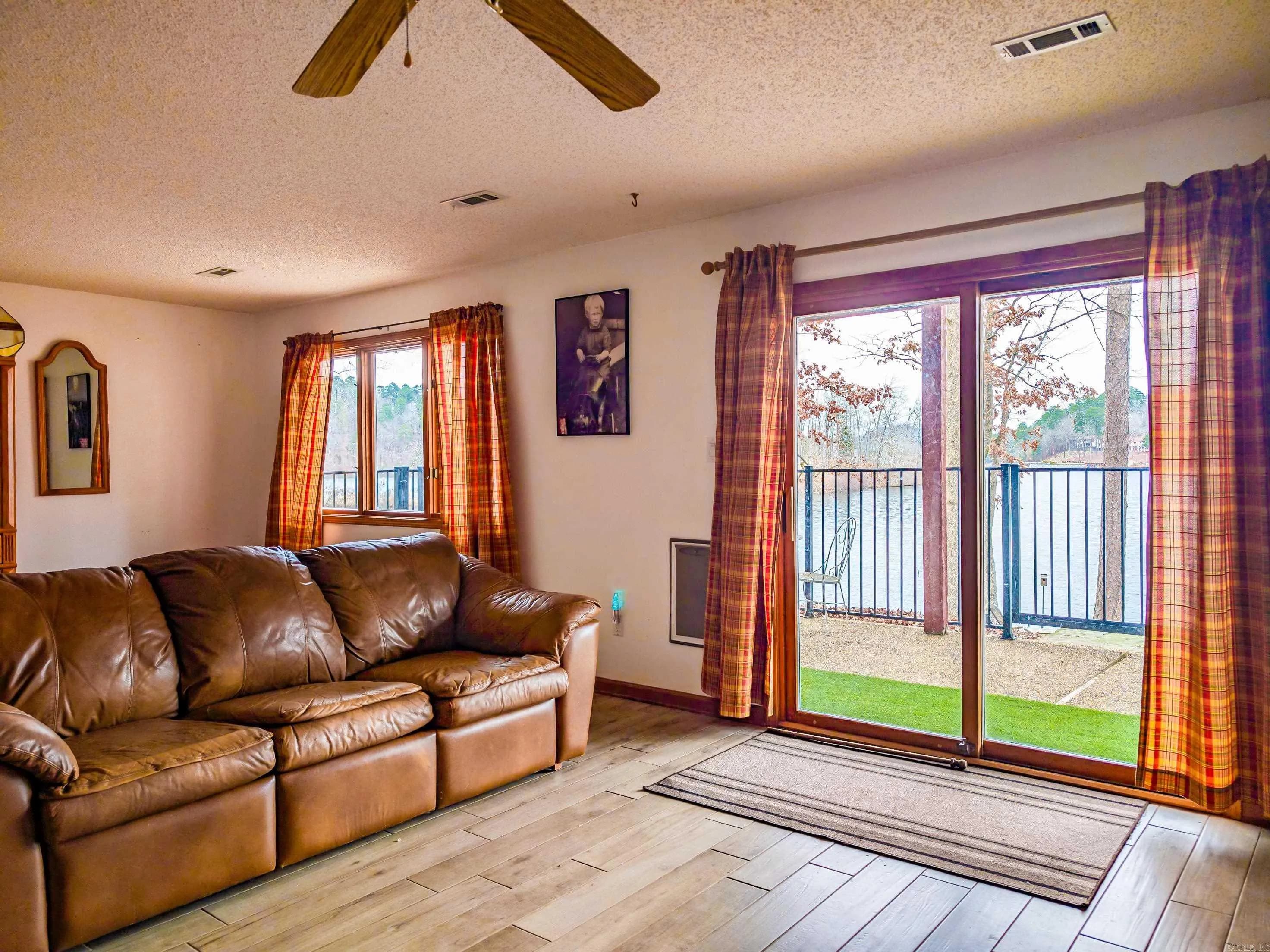 Property at 1  Sereno - Image 8