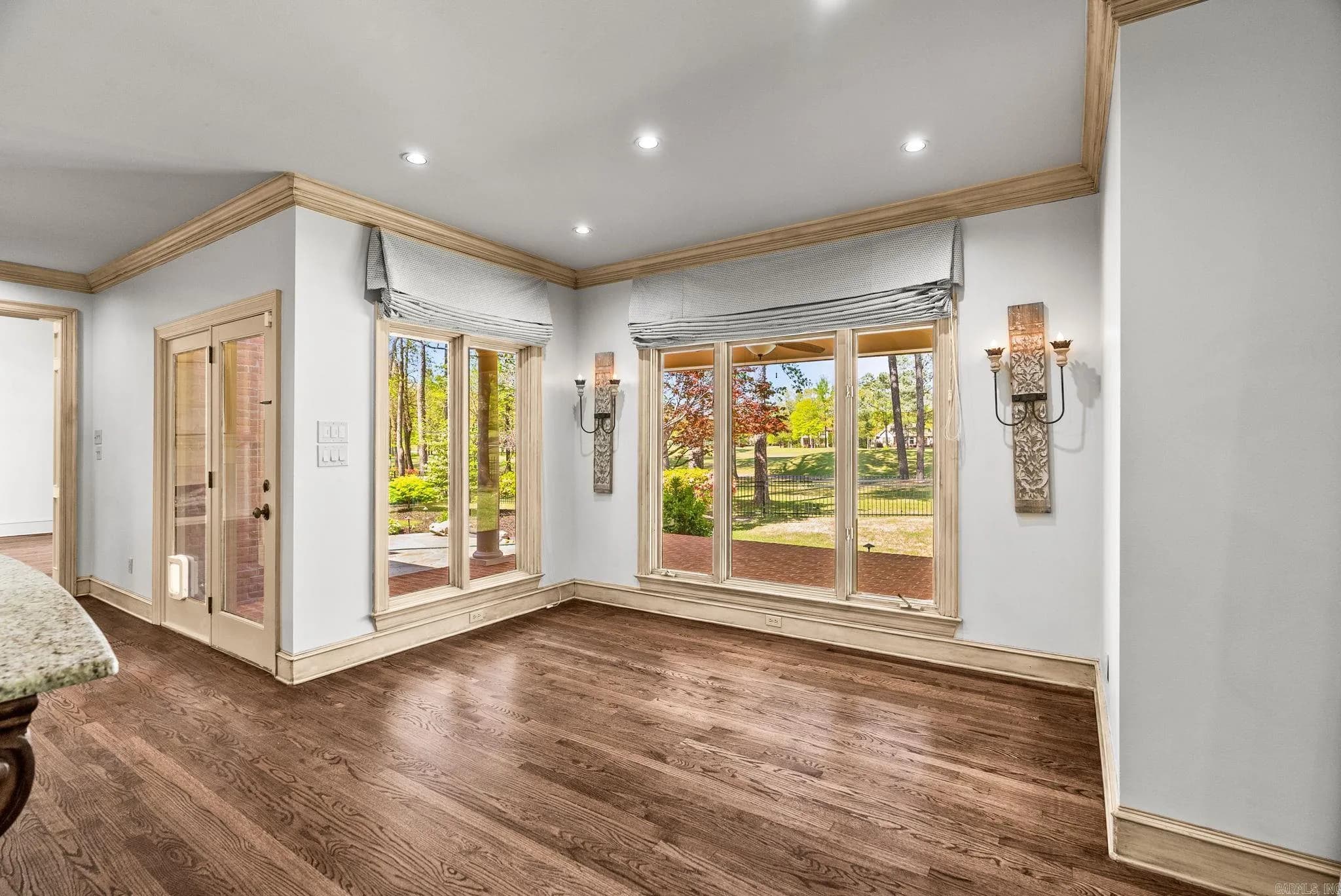 Property at 10  Bretagne - Image 24