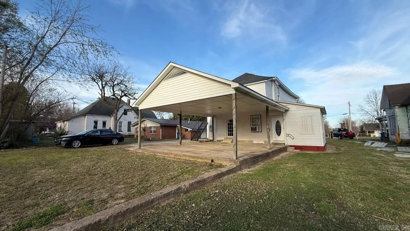 Property at 212 S Fordyce st - Image 2