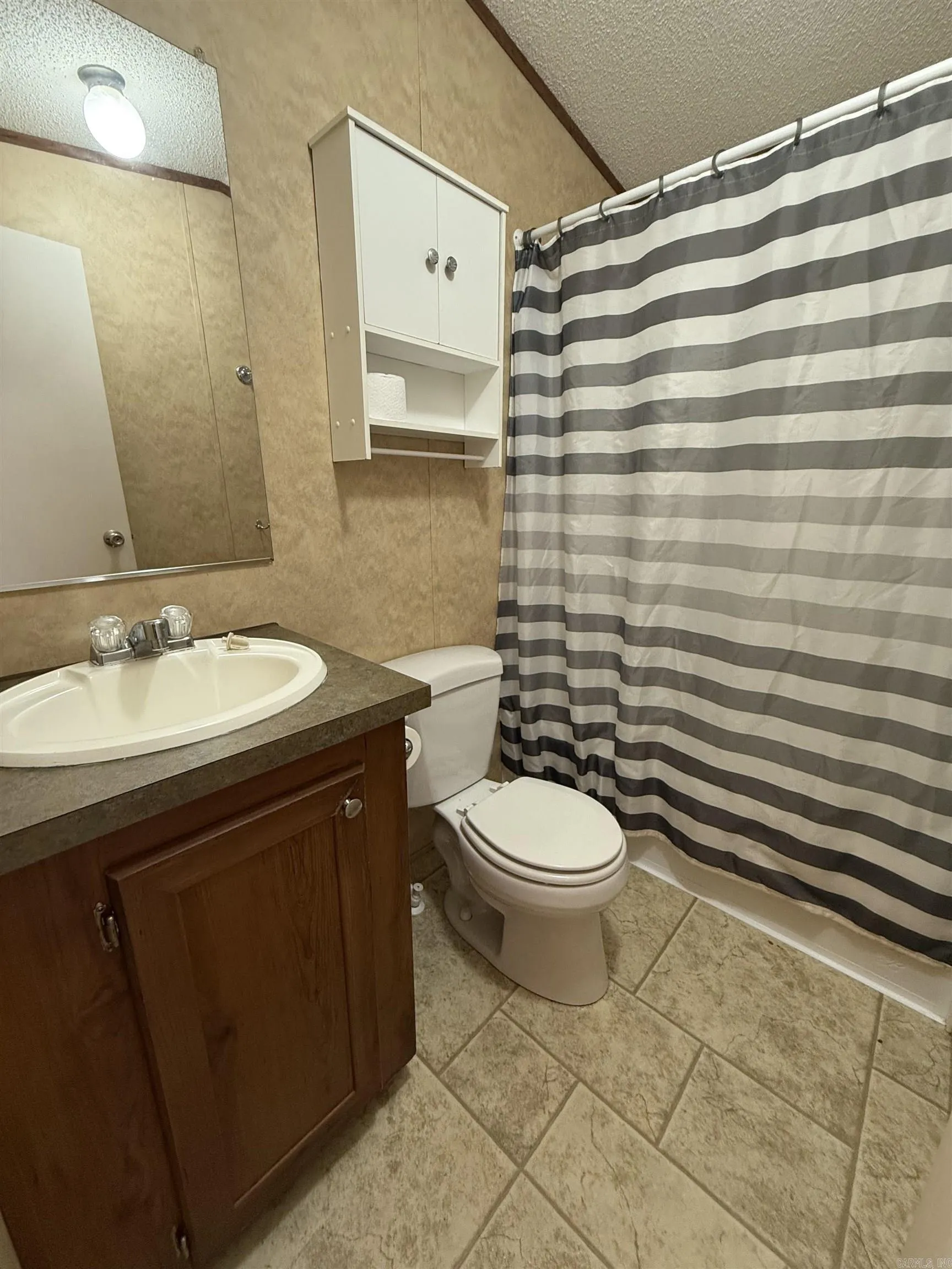 Property at 11875  Hood - Image 23