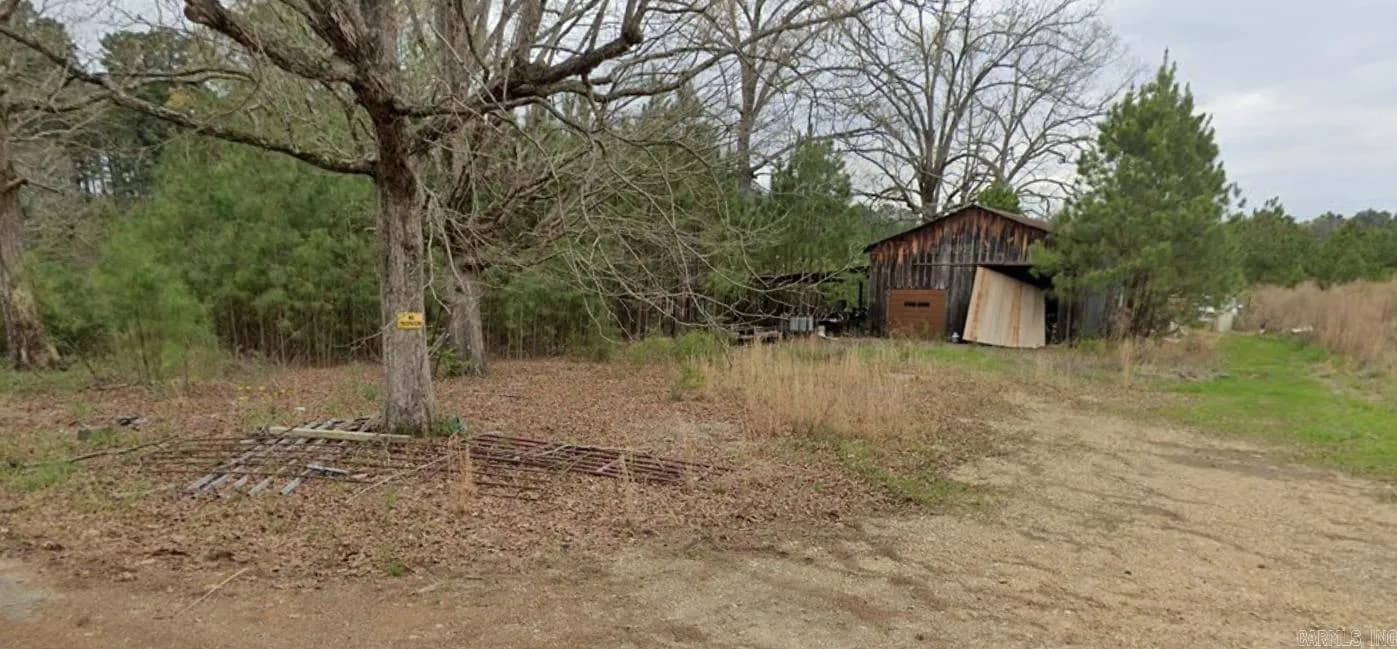 Property at 2140  Omega st - Image 1