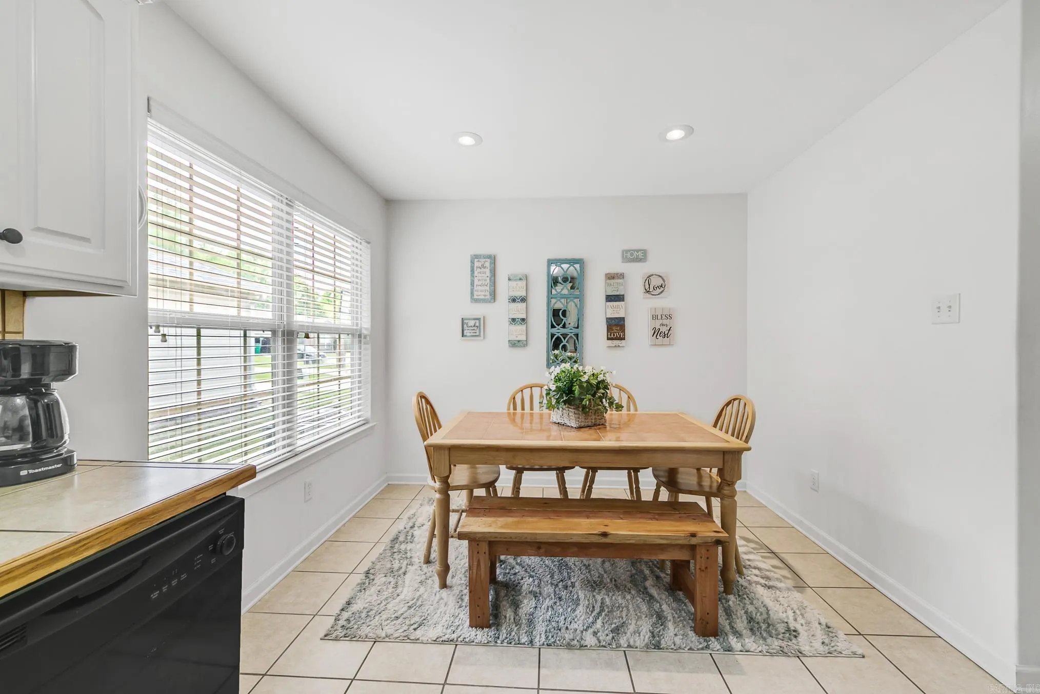 Property at 335  Cobra - Image 17