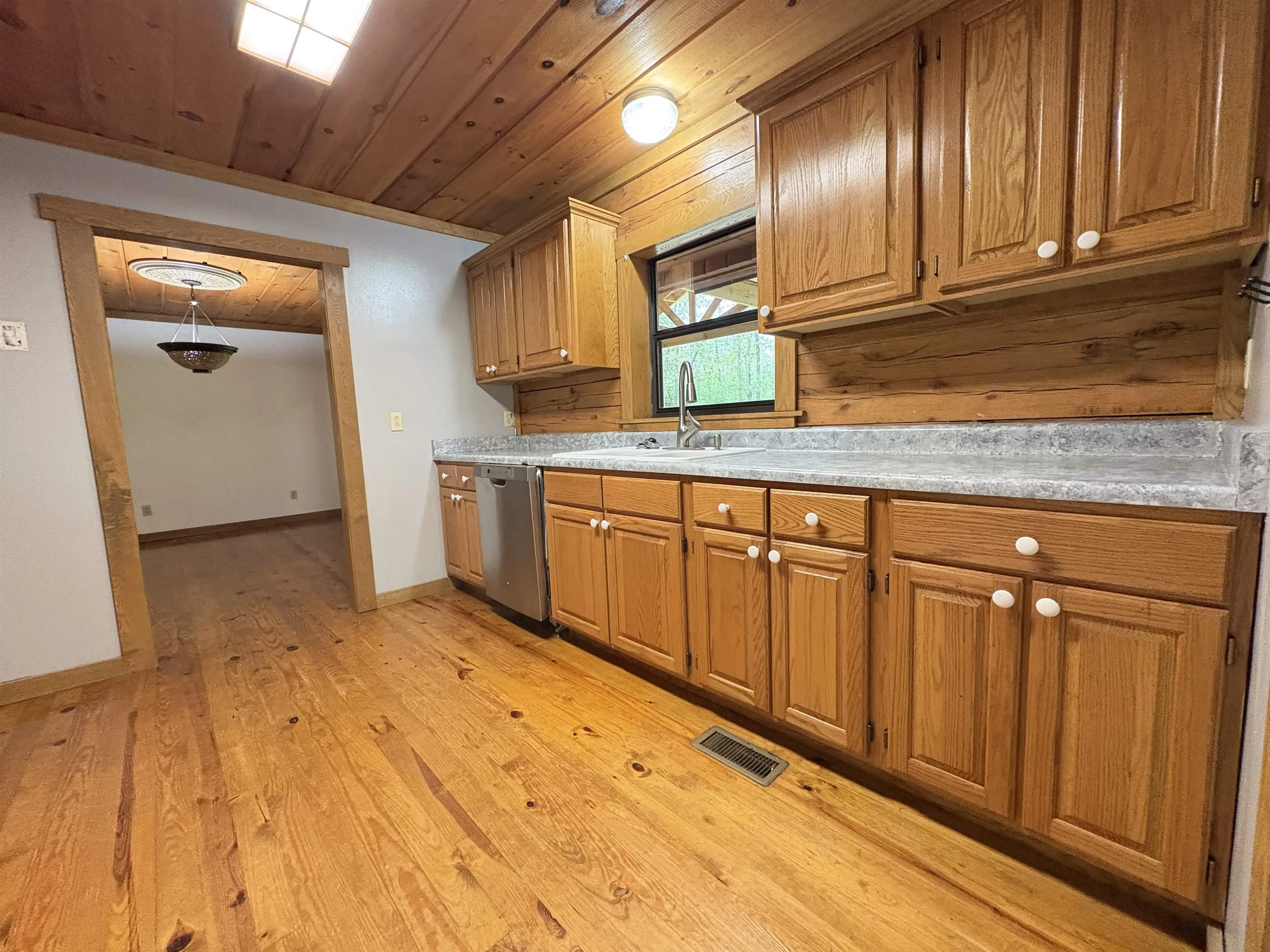 Property at 3415 W Firetower - Image 11