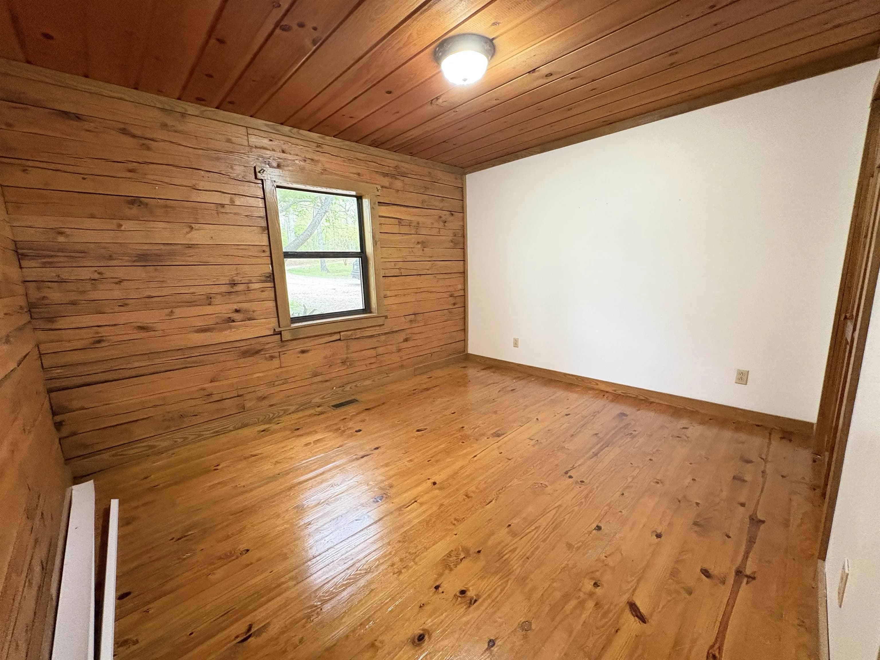 Property at 3415 W Firetower - Image 23