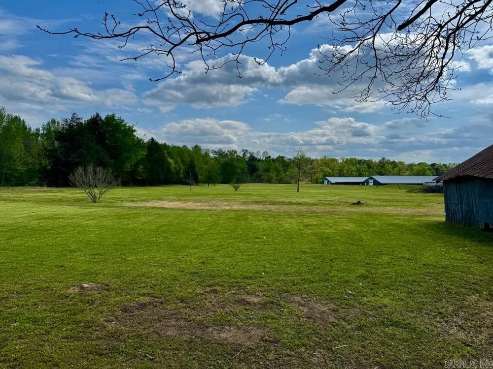 Property at 609  213 - Image 28