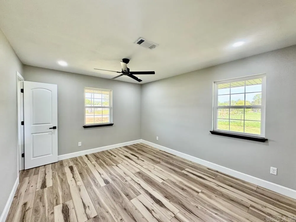 Property at 609  213 - Image 14