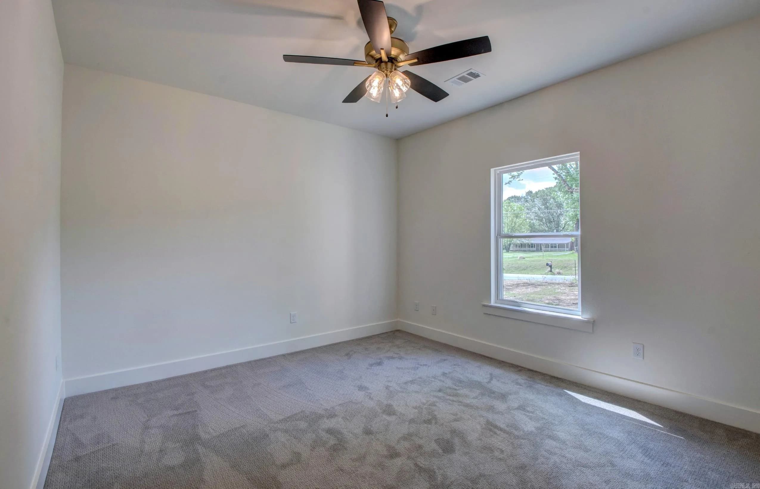 Property at 19  Calvados ct - Image 43