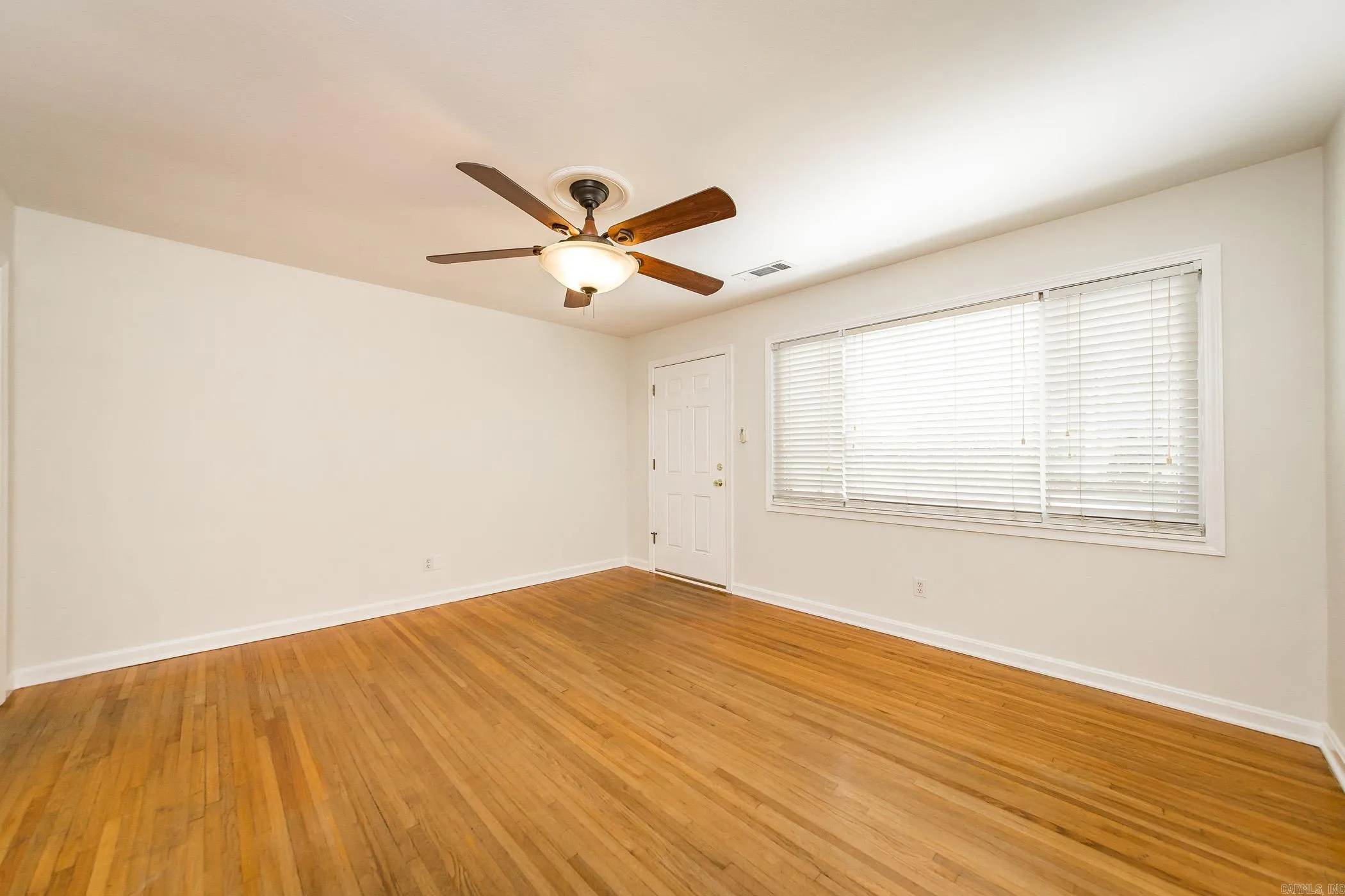 Property at 102  Sunset lane - Image 8