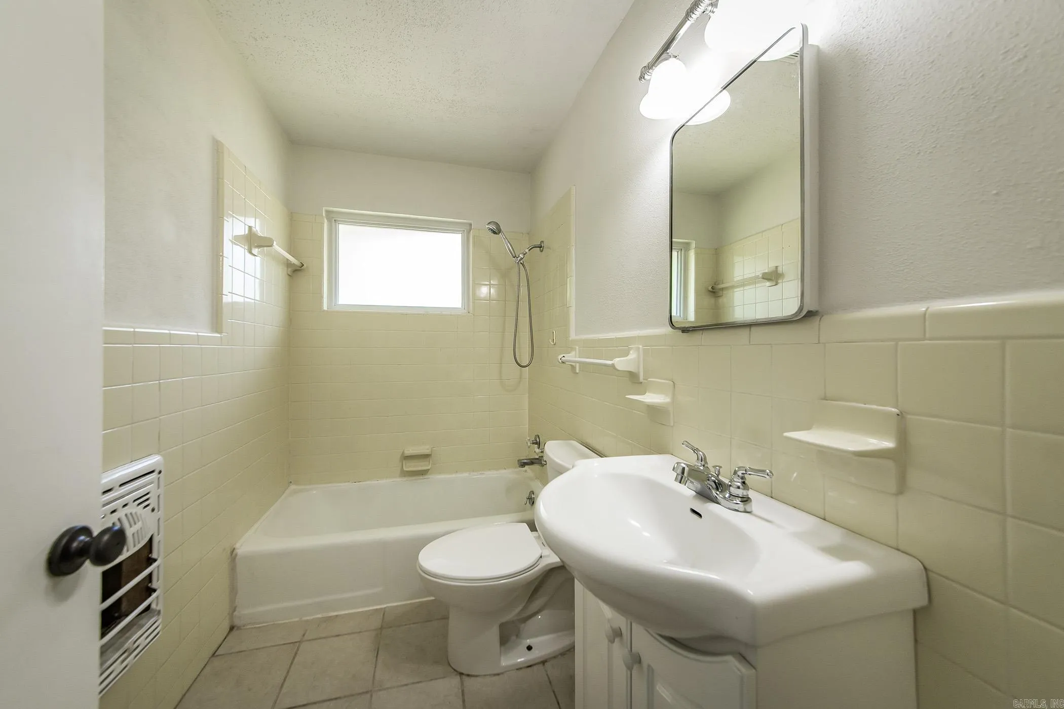 Property at 102  Sunset lane - Image 15