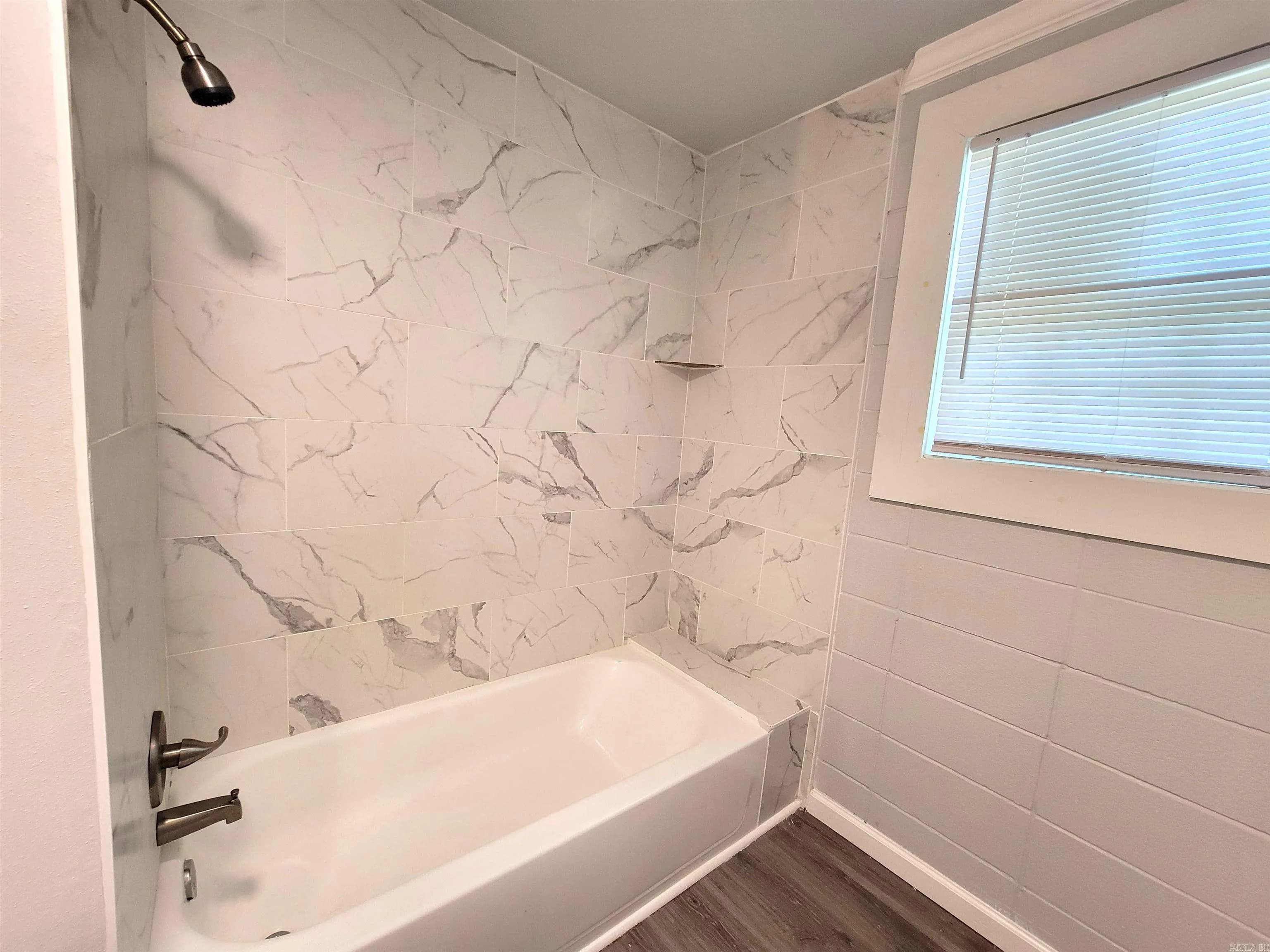 Property at 613  Turner - Image 17