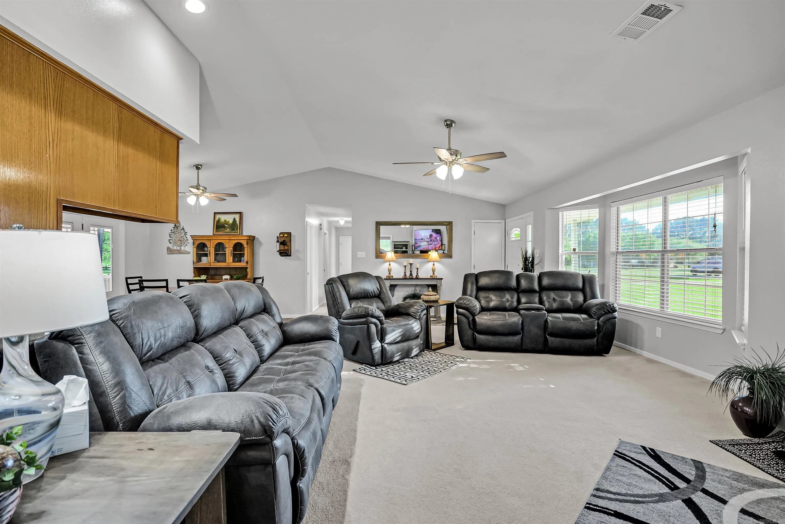 Property at 11  Osage - Image 7