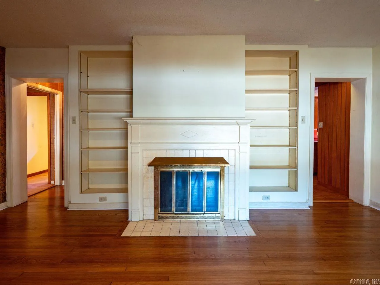 Property at 1021 N Ash - Image 25