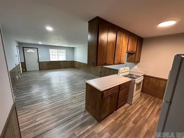Property at 9024  Labette manor - Image 2