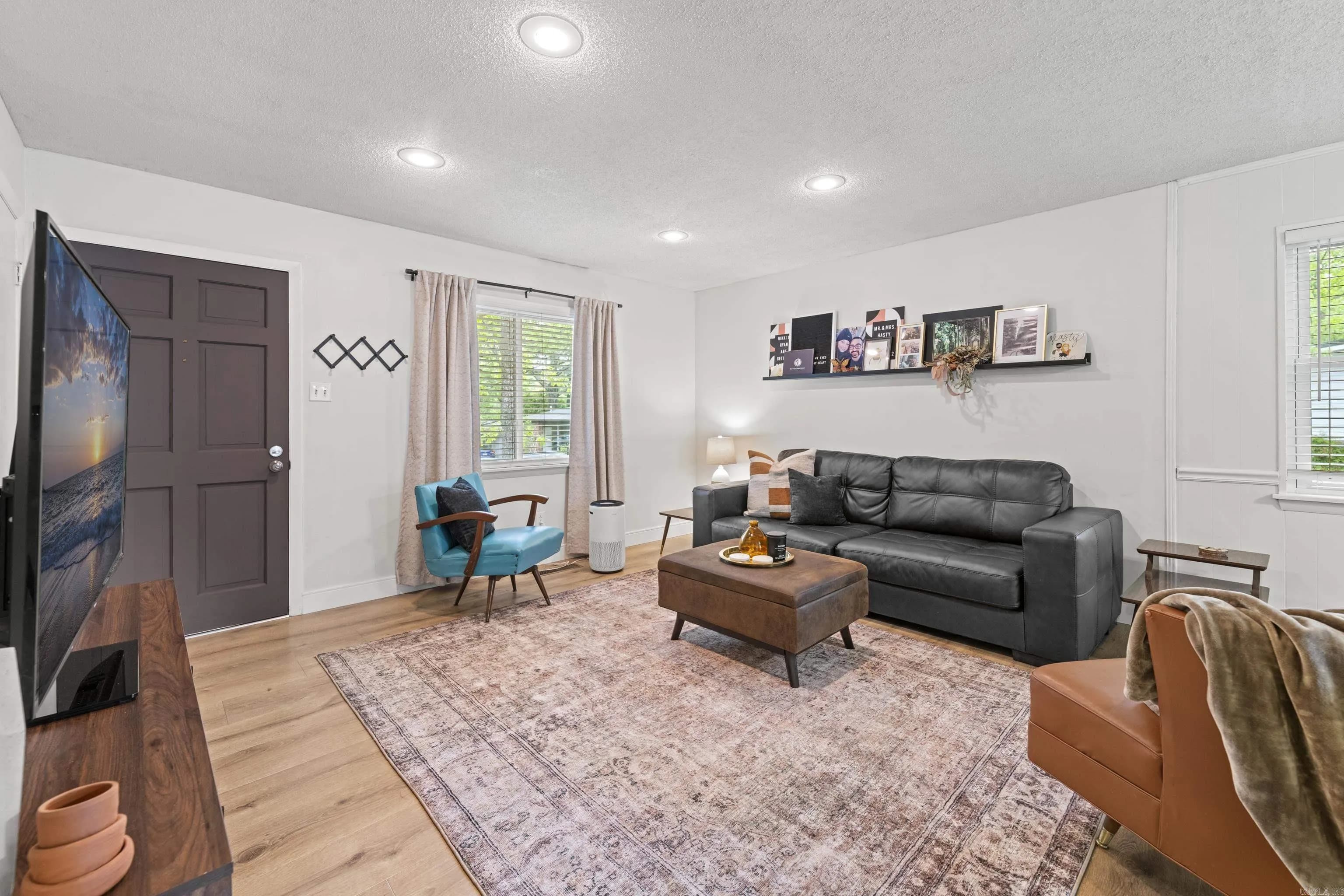 Property at 807 N Coolidge - Image 7