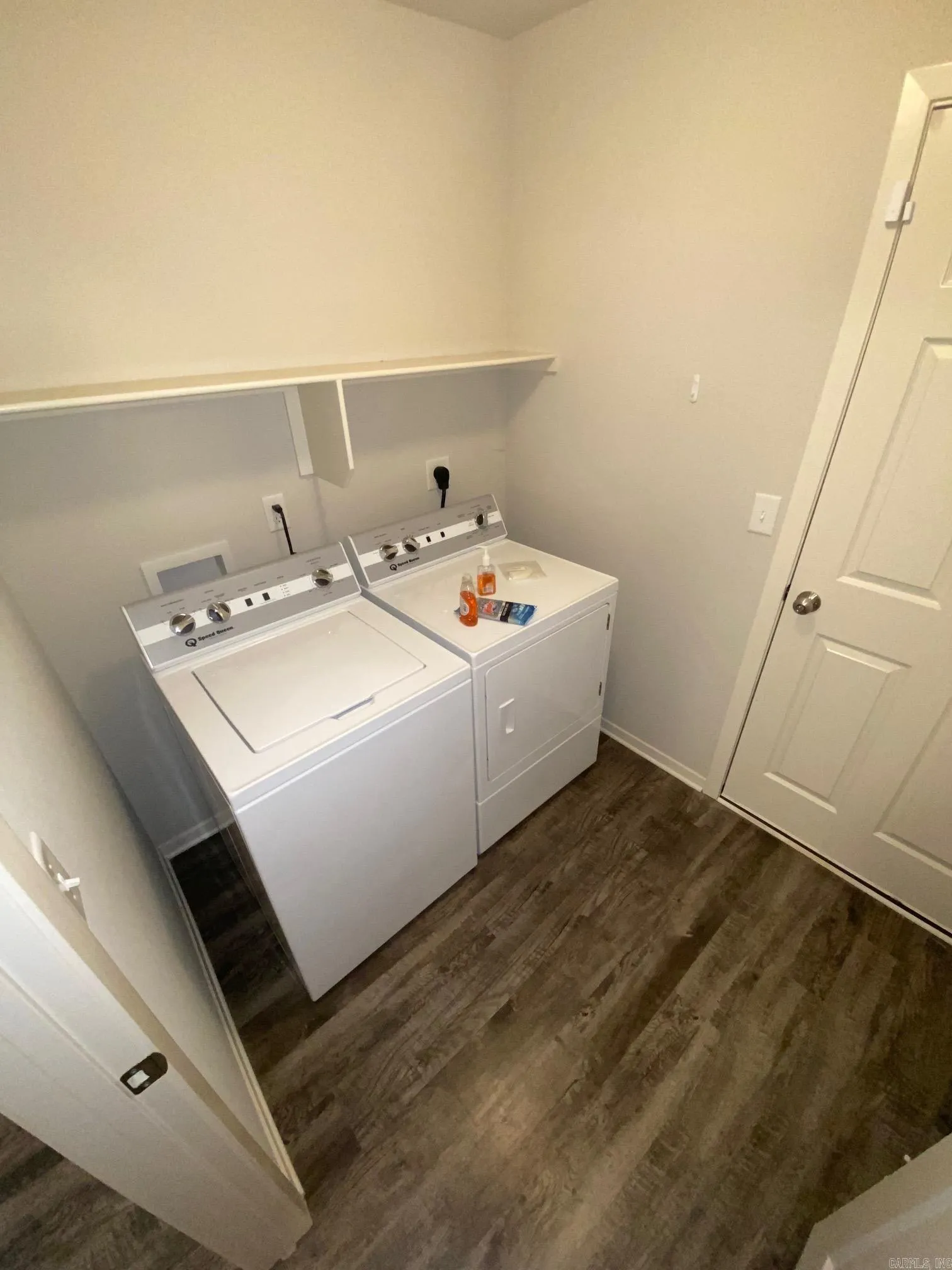 Property at 2425  Vivian - Image 5