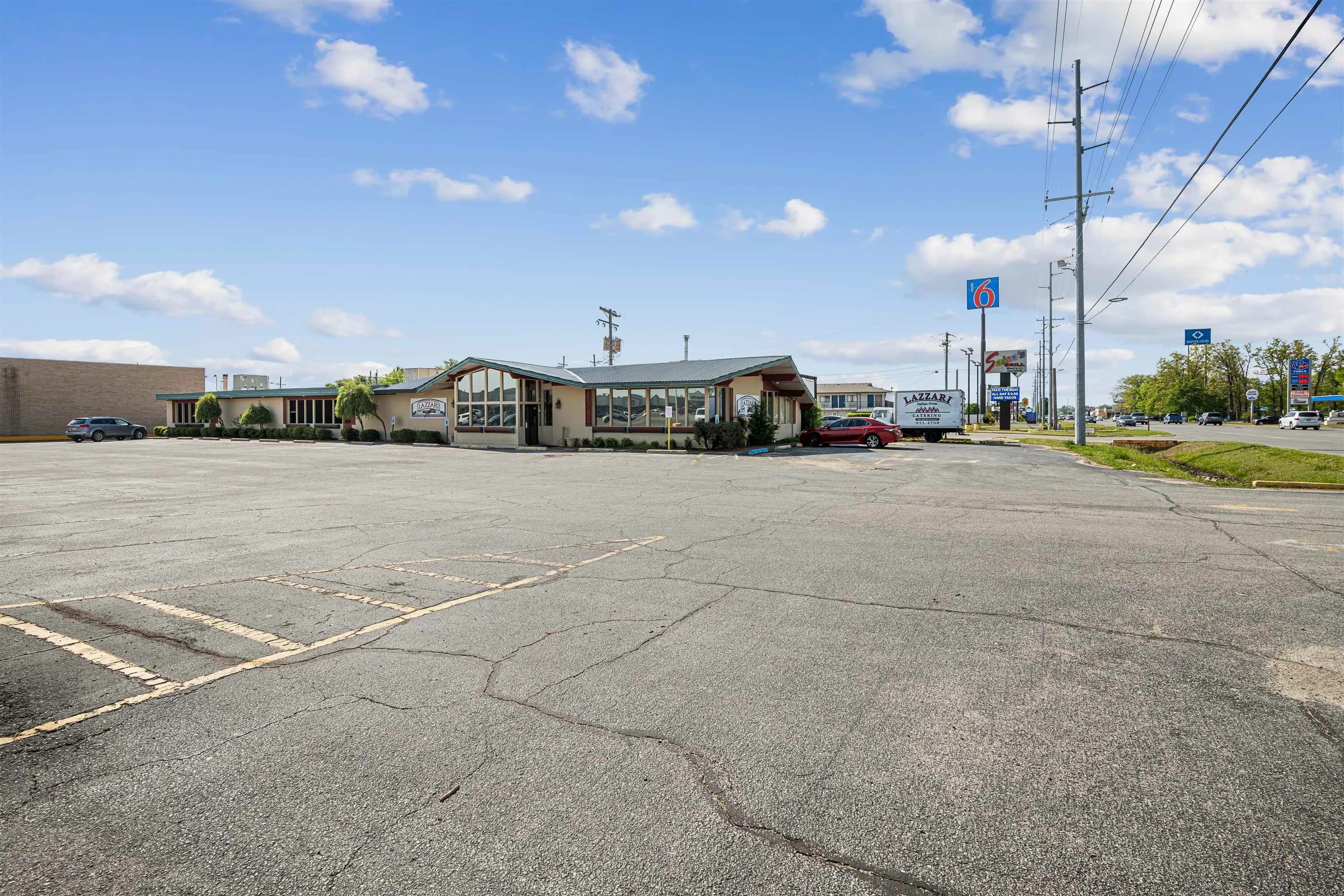 Property at 2230 S Caraway - Image 24