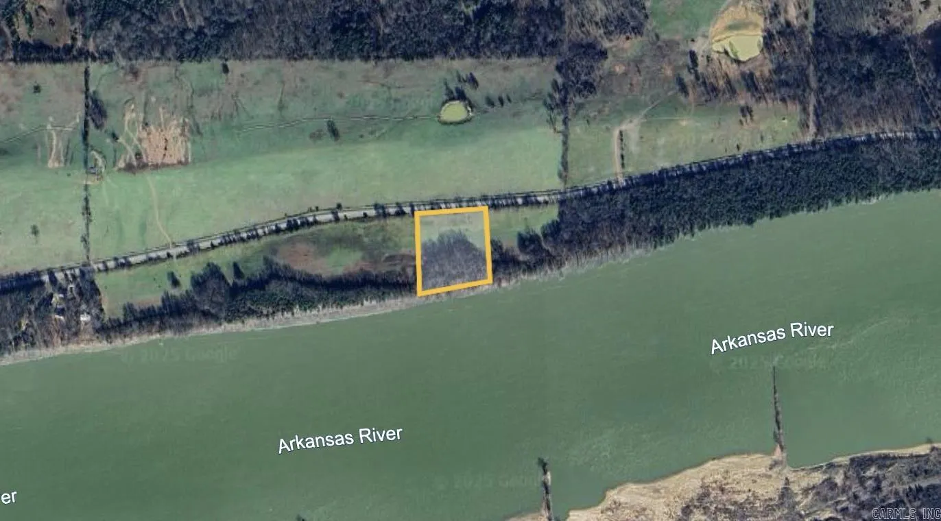 Property at Tract 8  Hwy 105 s - Image 5