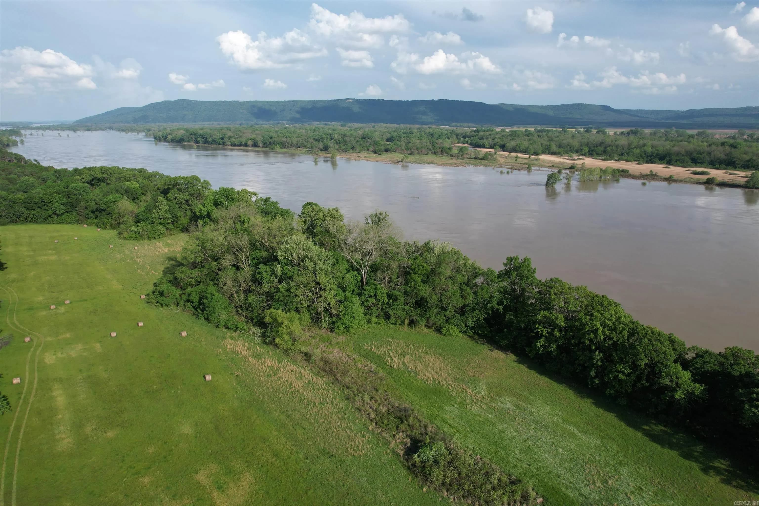 Property at Tract 8  Hwy 105 s - Image 8