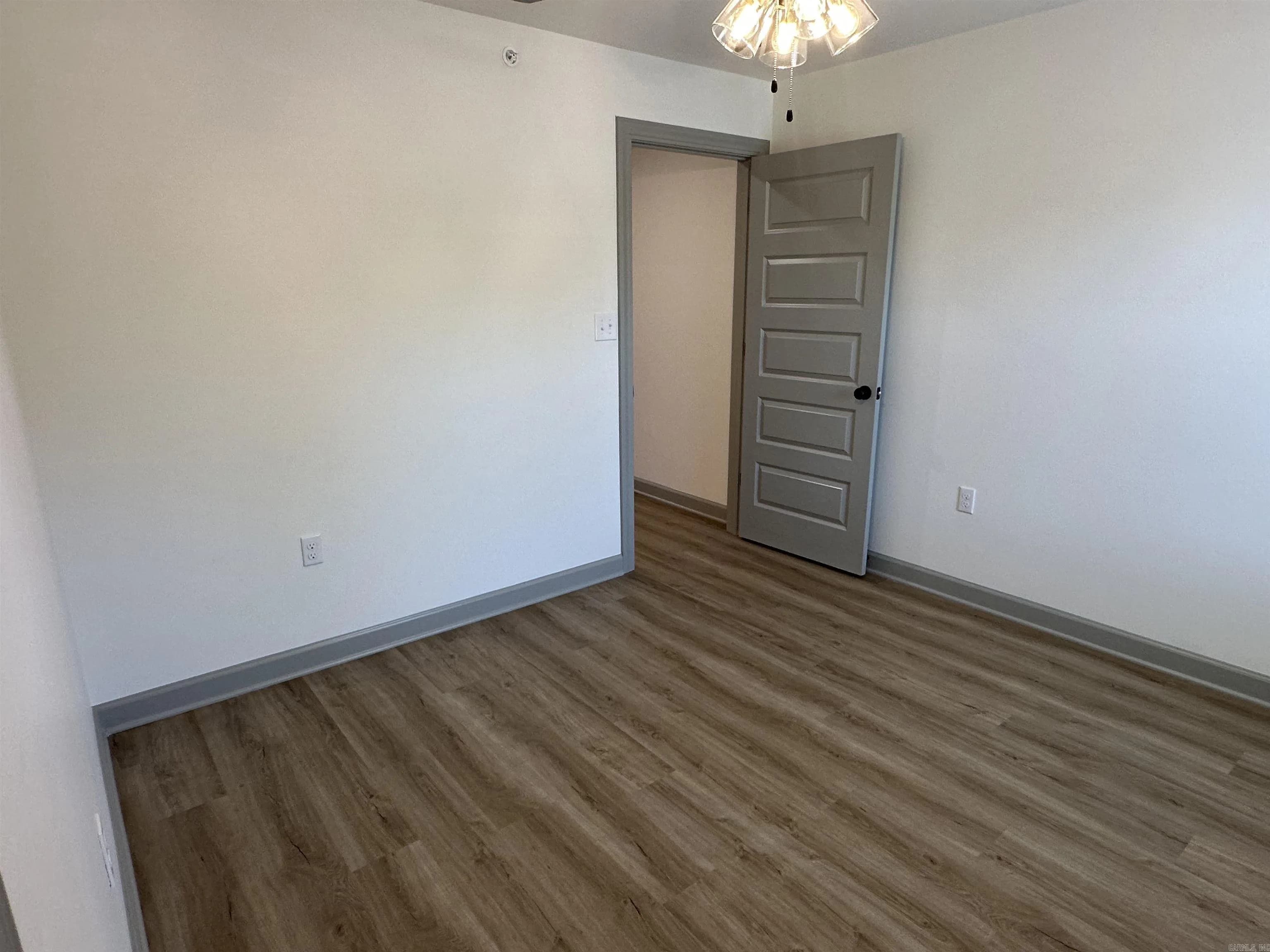 Property at 501 E 21st, 11 - Image 21