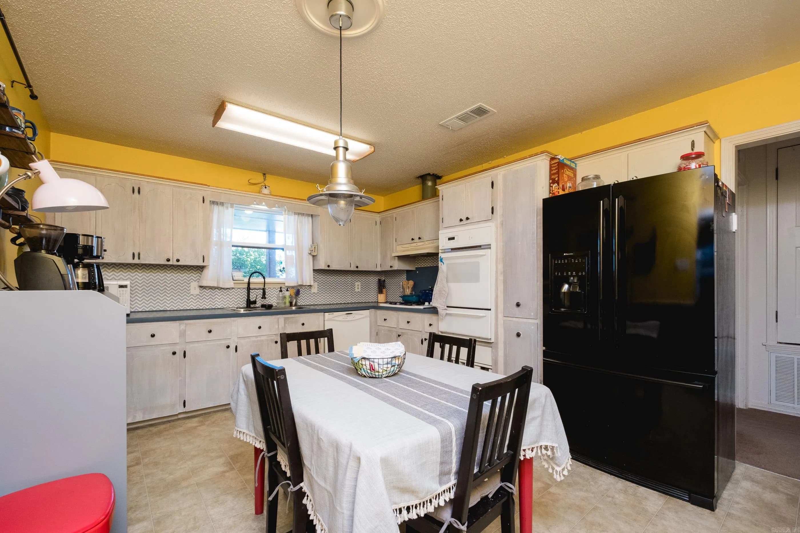 Property at 12  Pleasant - Image 8