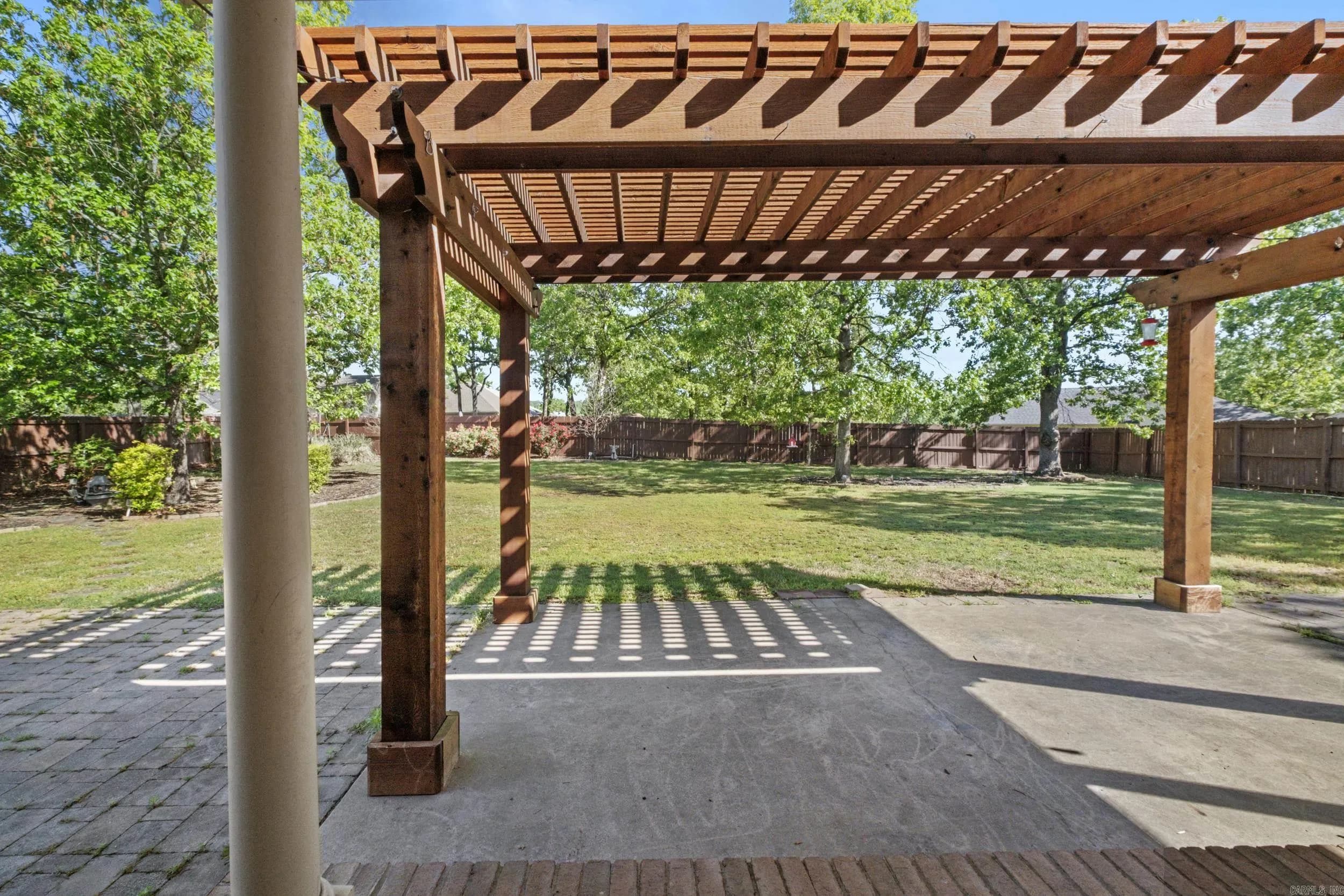 Property at 16  Wellington - Image 30