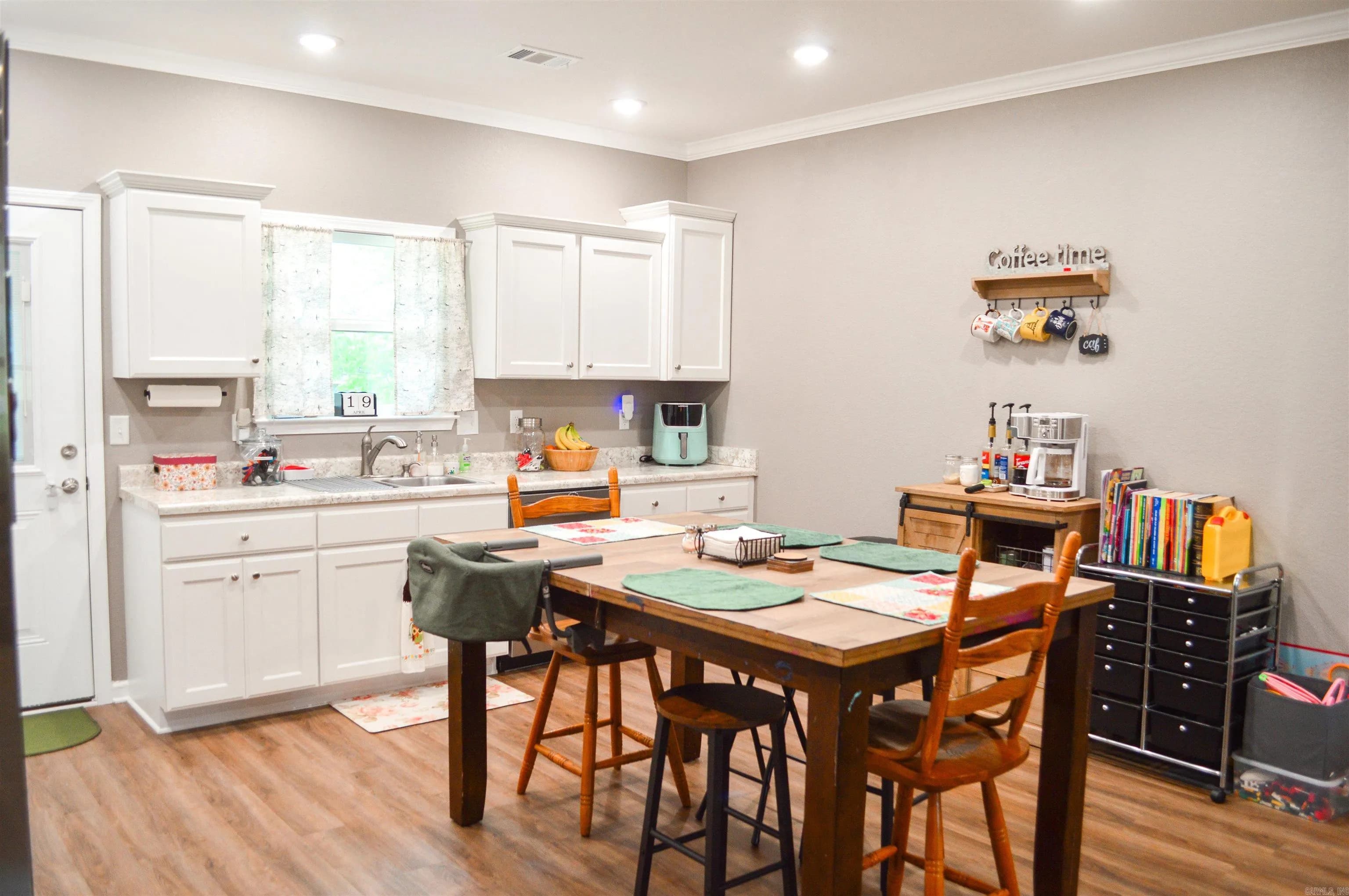 Property at 2105  Rehoboth circle - Image 9
