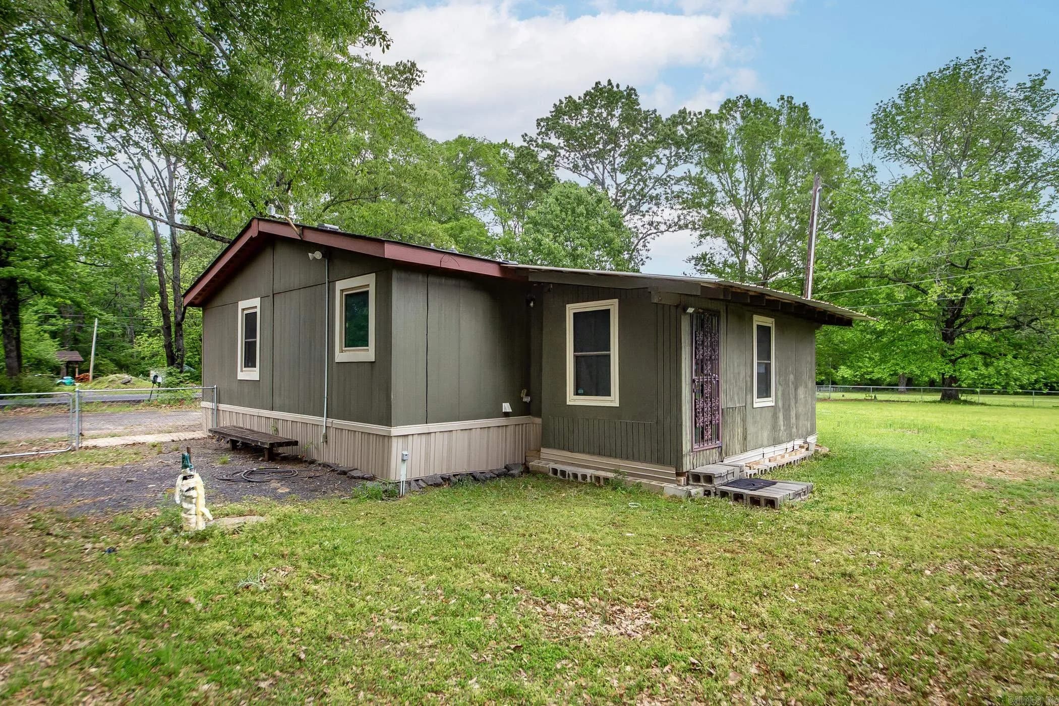 Property at 1802 E Main - Image 23