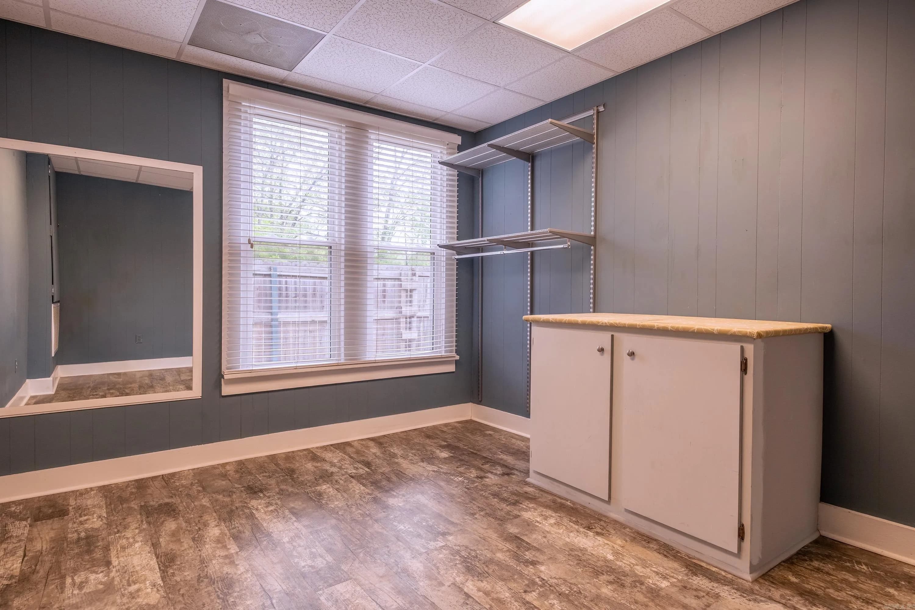 Property at 1150  Clifton - Image 11