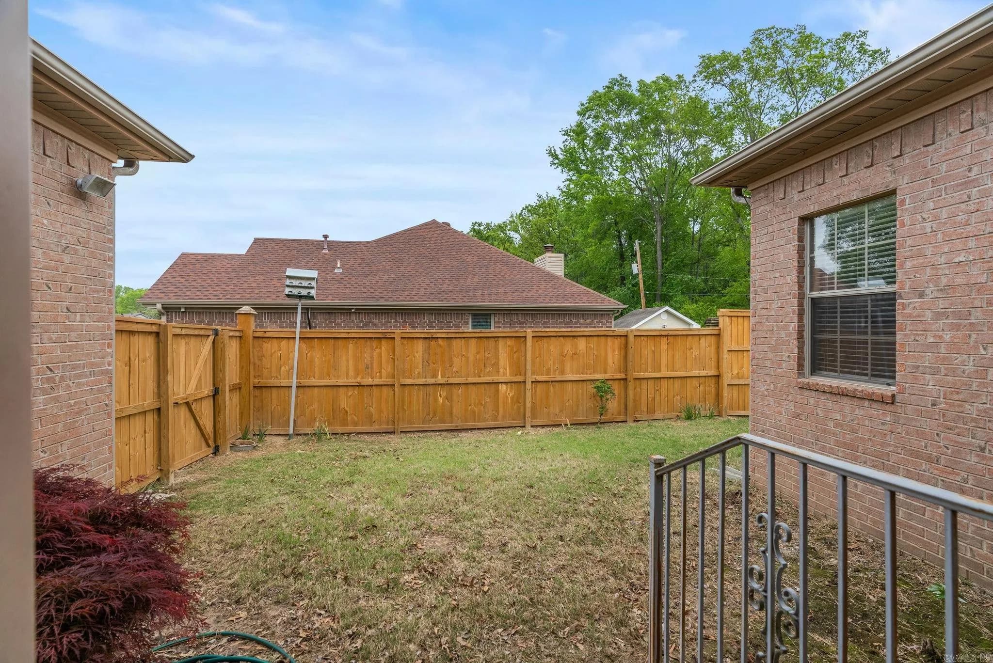 Property at 1500  Country club - Image 21