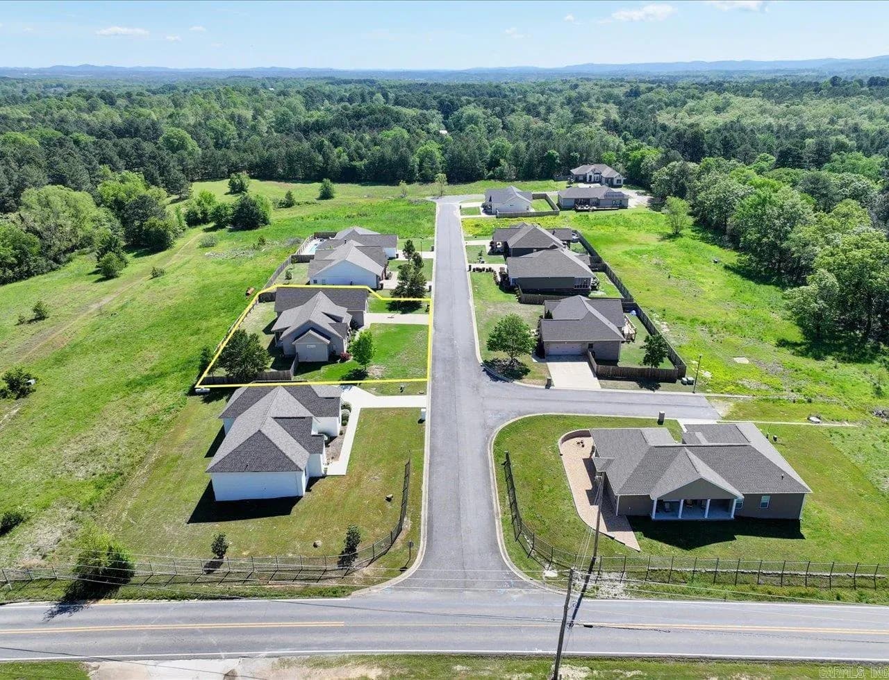Property at 107  Gatehills - Image 2